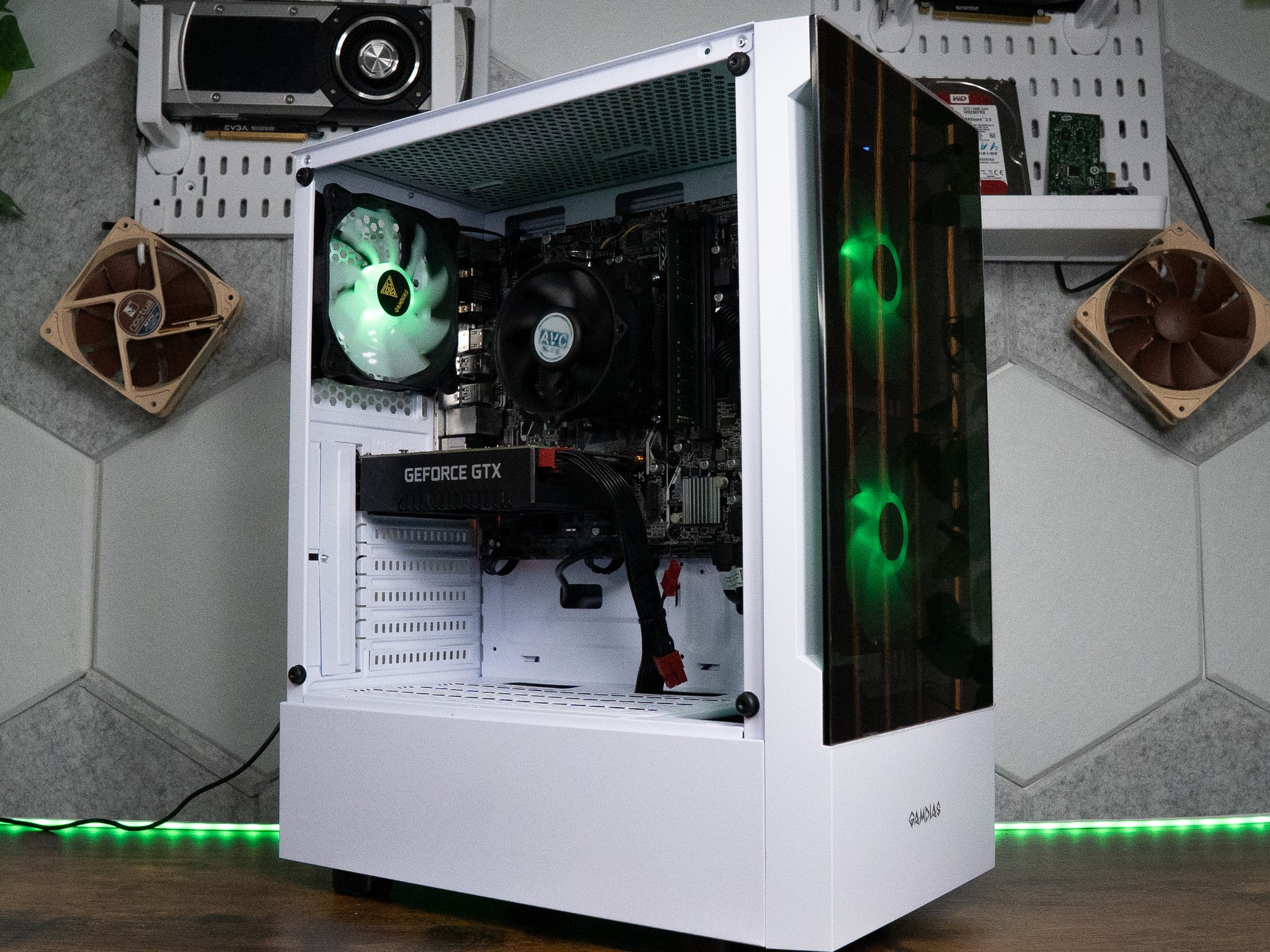 ❄️🌨 | GTX 1660 SUPER | RYZEN 5 2600 | 16GB DDR4 RAM | 1.24TB