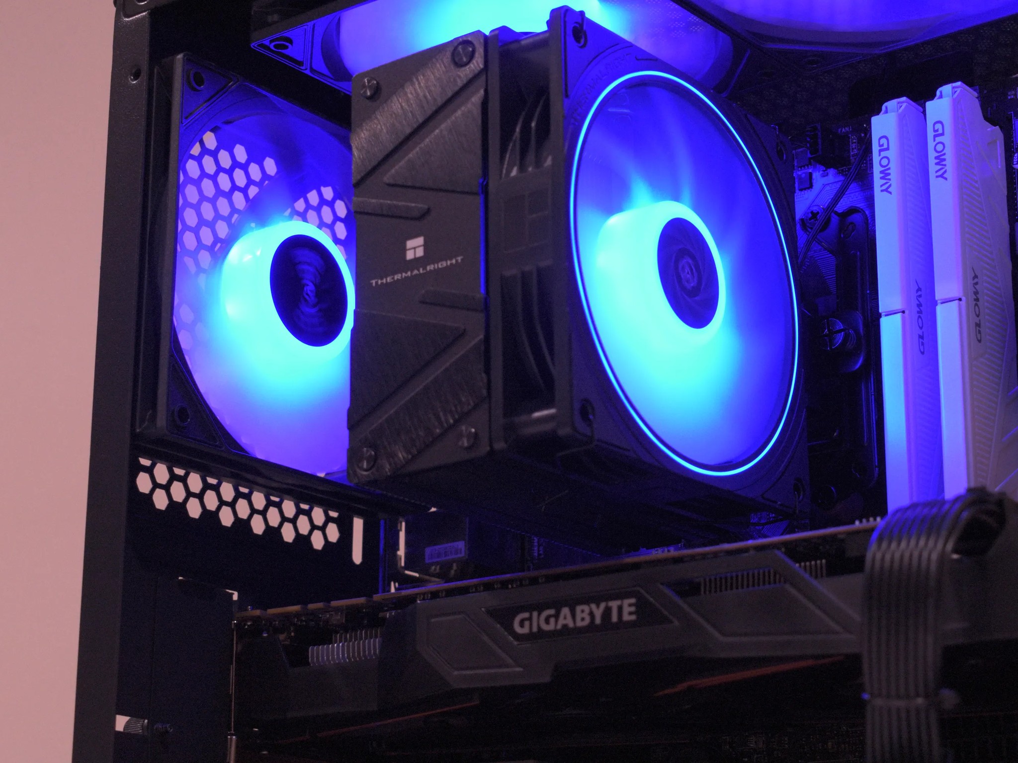 🎮Budget Gamer🎮 Ryzen 5 3600 | GTX 1070 8GB | 16GB DDR4 | 1TB nVME SSD | 1080p Black Gaming PC RGB