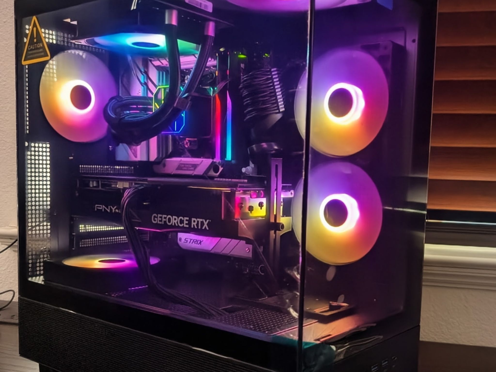 Ryzen 5 7600X3D | RTX 5070 Ti 16GB | 32GB DDR5 | 1TB NVMe SSD | Wifi | Windows 11 Home |  Gaming PC