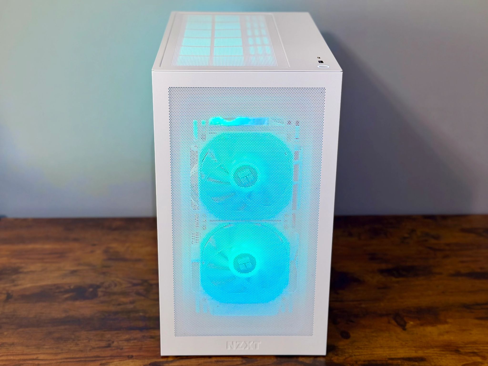 Gaming PC AMD RX 9070 16GB, Ryzen 5 7500X3D, 32GB DDR5, 2TB Gen4 NVME, A Tier 850W PSU, Win11 Pro