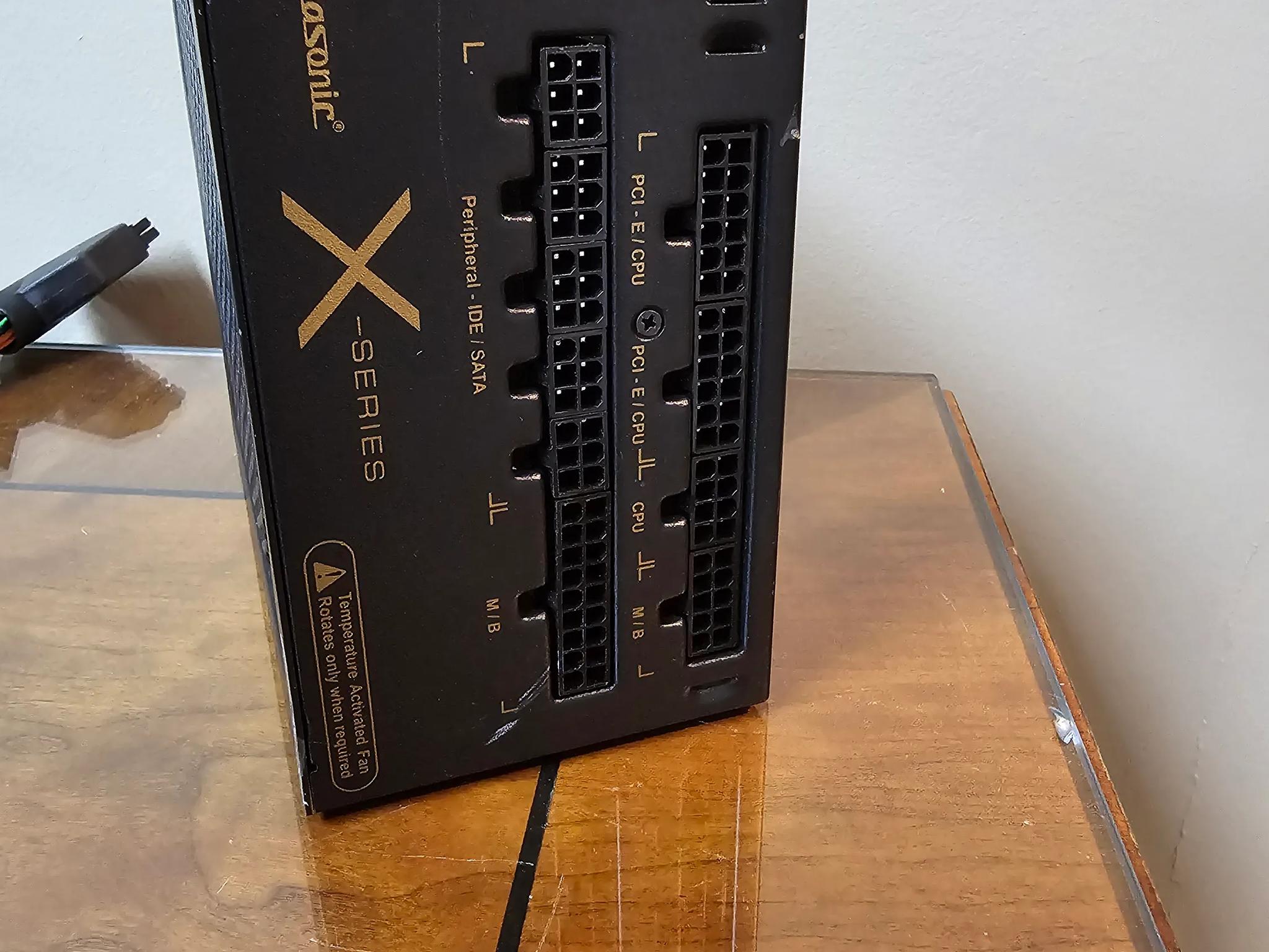 SeaSonic SS-560KM 560W 80+ Gold rated Modular Power Supply