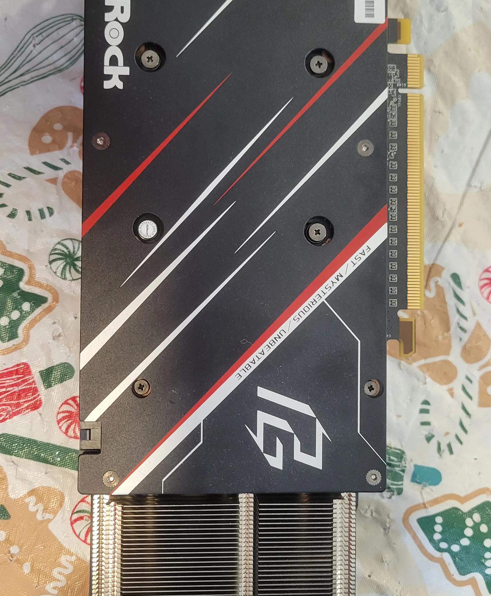 ASRock Radeon RX5600XT Phantom Gaming PGD3