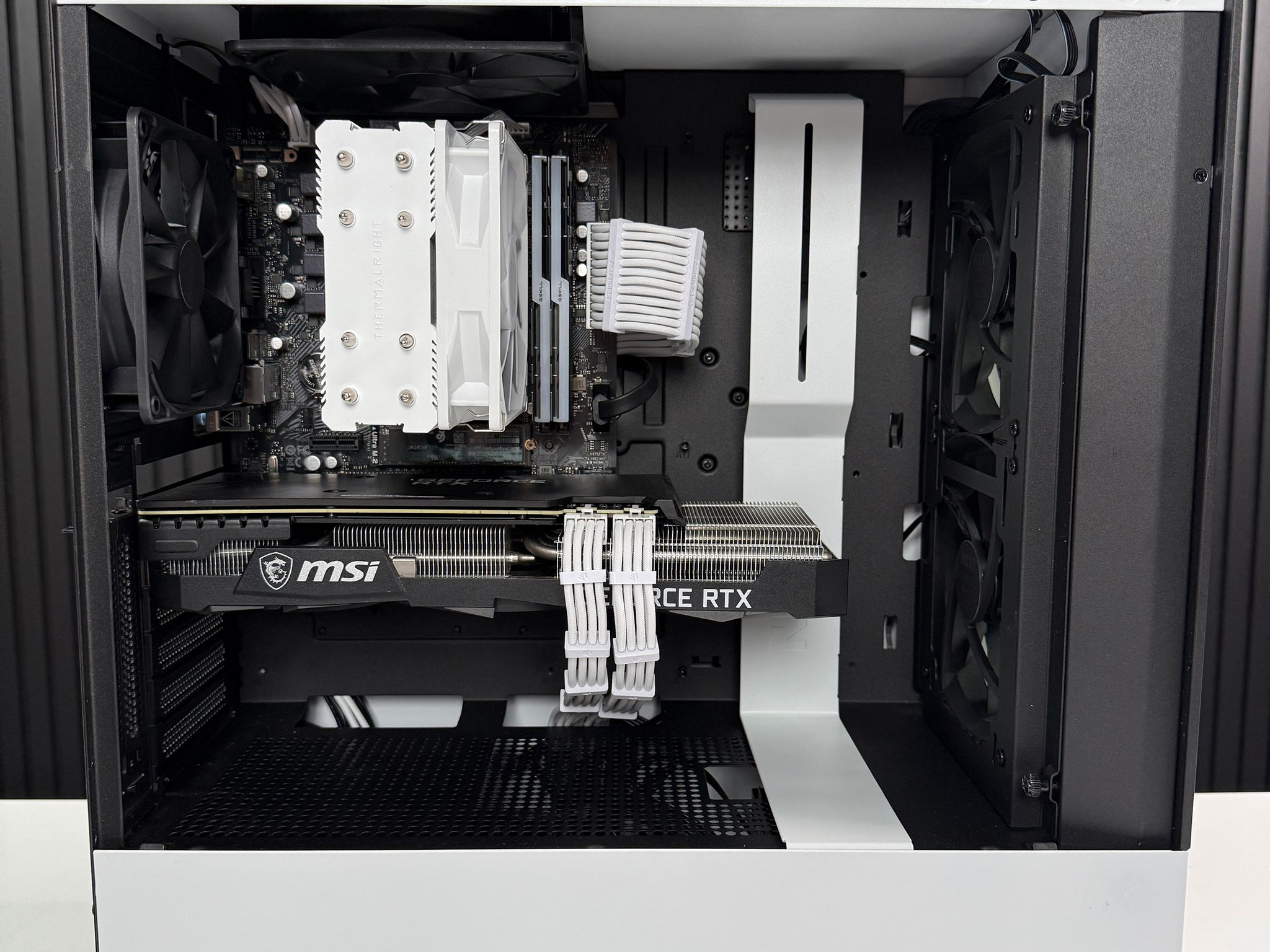 Clean 1440P Gaming PC (RYZEN 5, RTX 3070)
