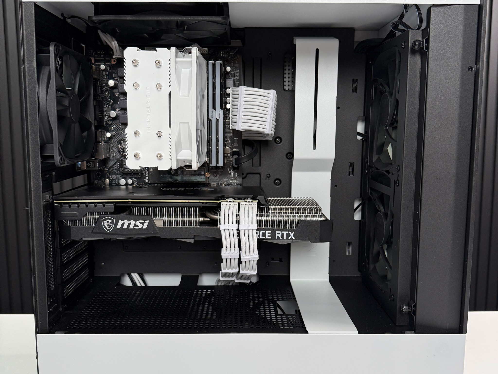 Clean 1440P Gaming PC (RYZEN 5, RTX 3070)