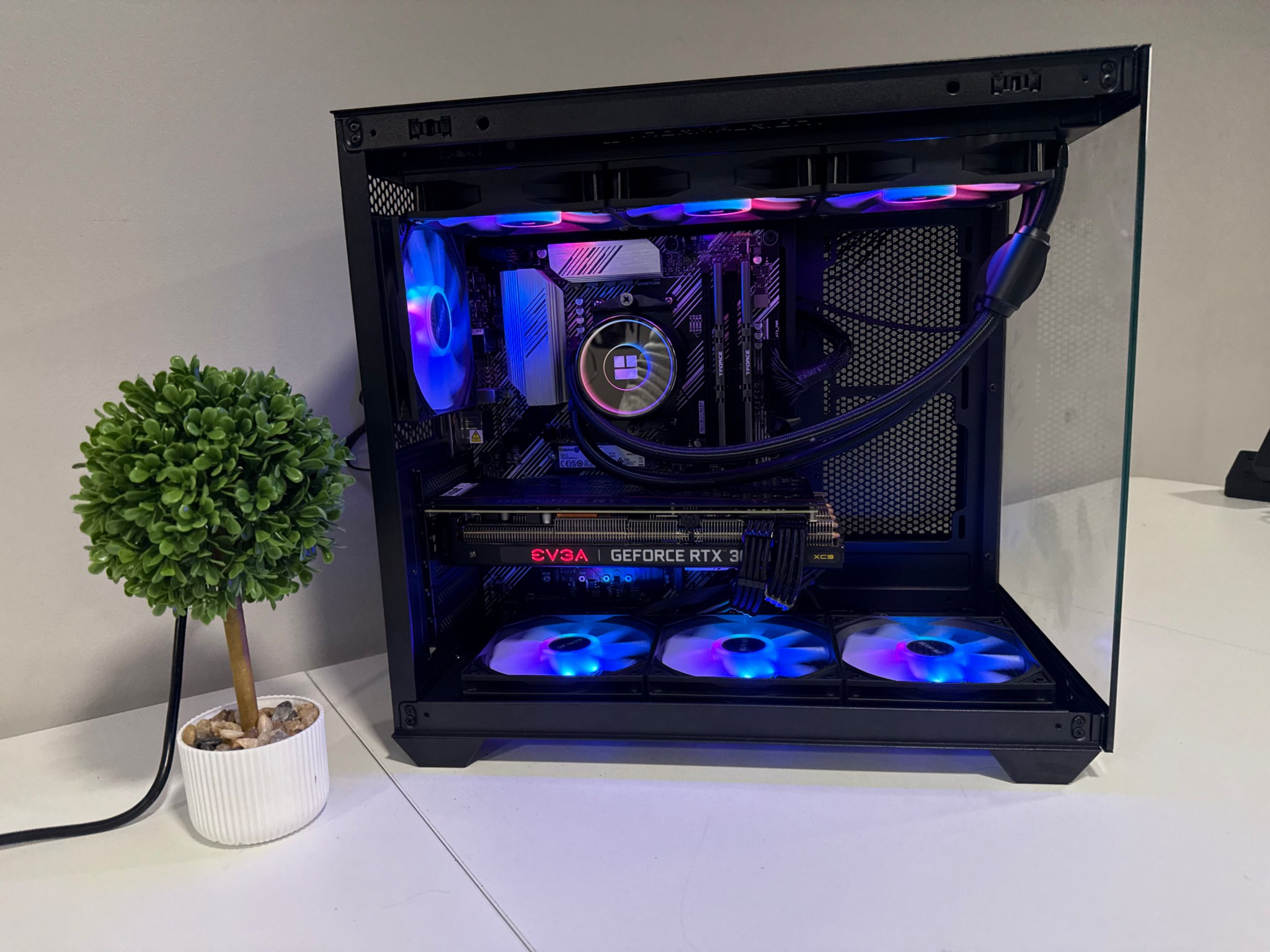RTX 3070 | Ryzen 5700X3D | 32GB DDR4 | 1TB SSD | 800W Gold PSU | ARGB Fans | Windows 11