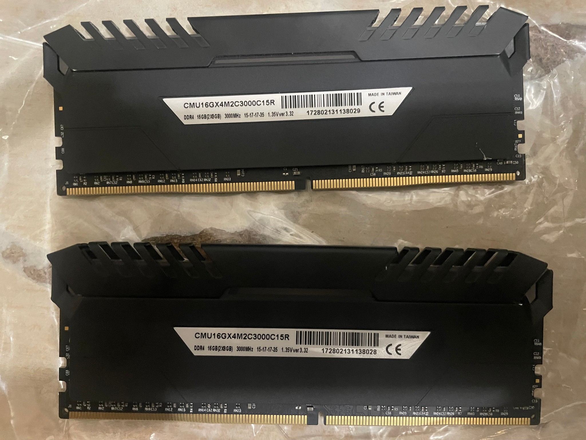 Corsair Vengeance LED 16GB (2x8GB) DDR4 3000MHz C15R Desktop RAM Kit
