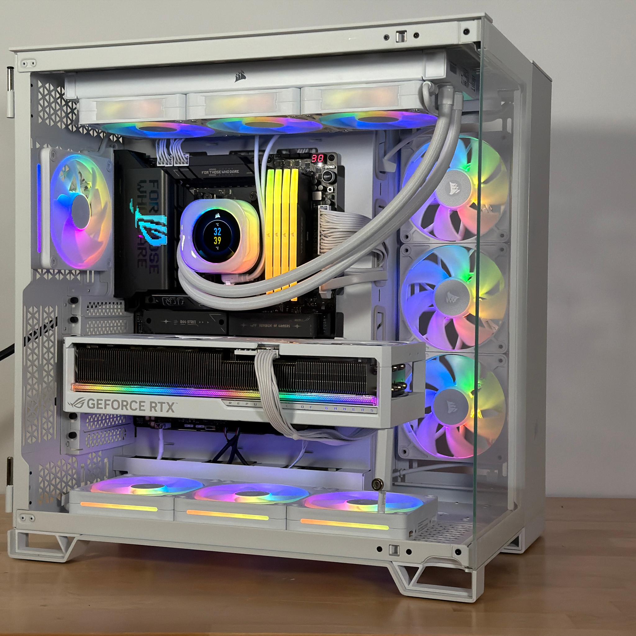 RTX 5090 Ryzen 9 9950x3d 64gb DDR5 4tb NVME Gaming PC
