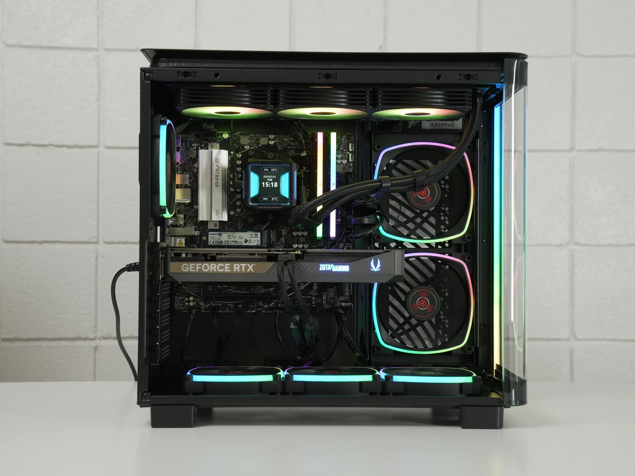 RTX 5070 Gaming PC | RYZEN 7 7700X | 32GB DDR5 | 2TB SSD | WiFi & BT |