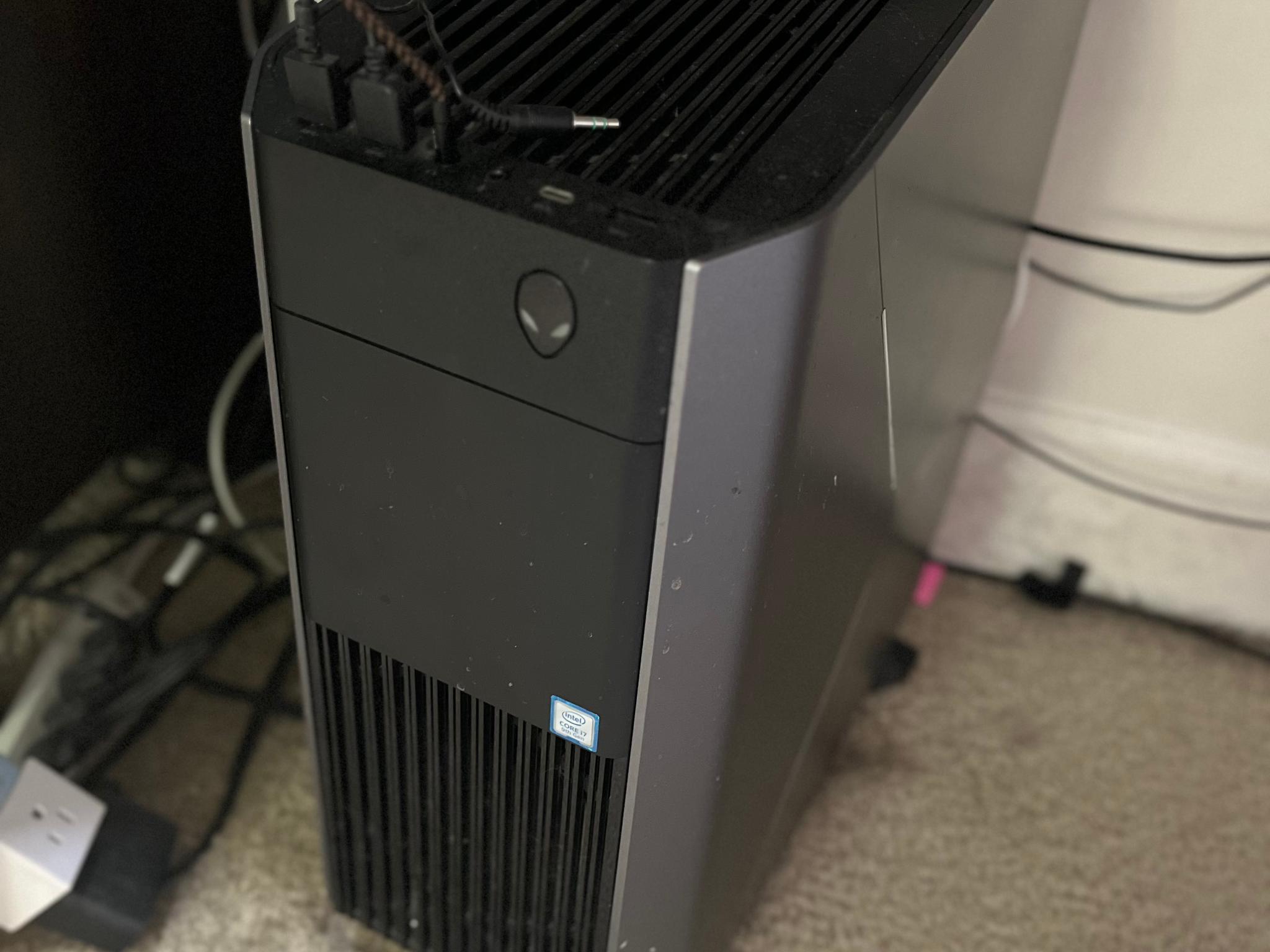 Alienware Aurora R8
