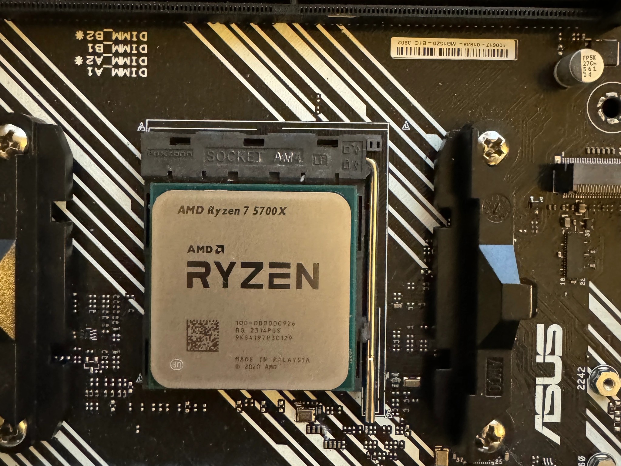 Bundle! Ryzen 7 5700X + Mobo & Ram