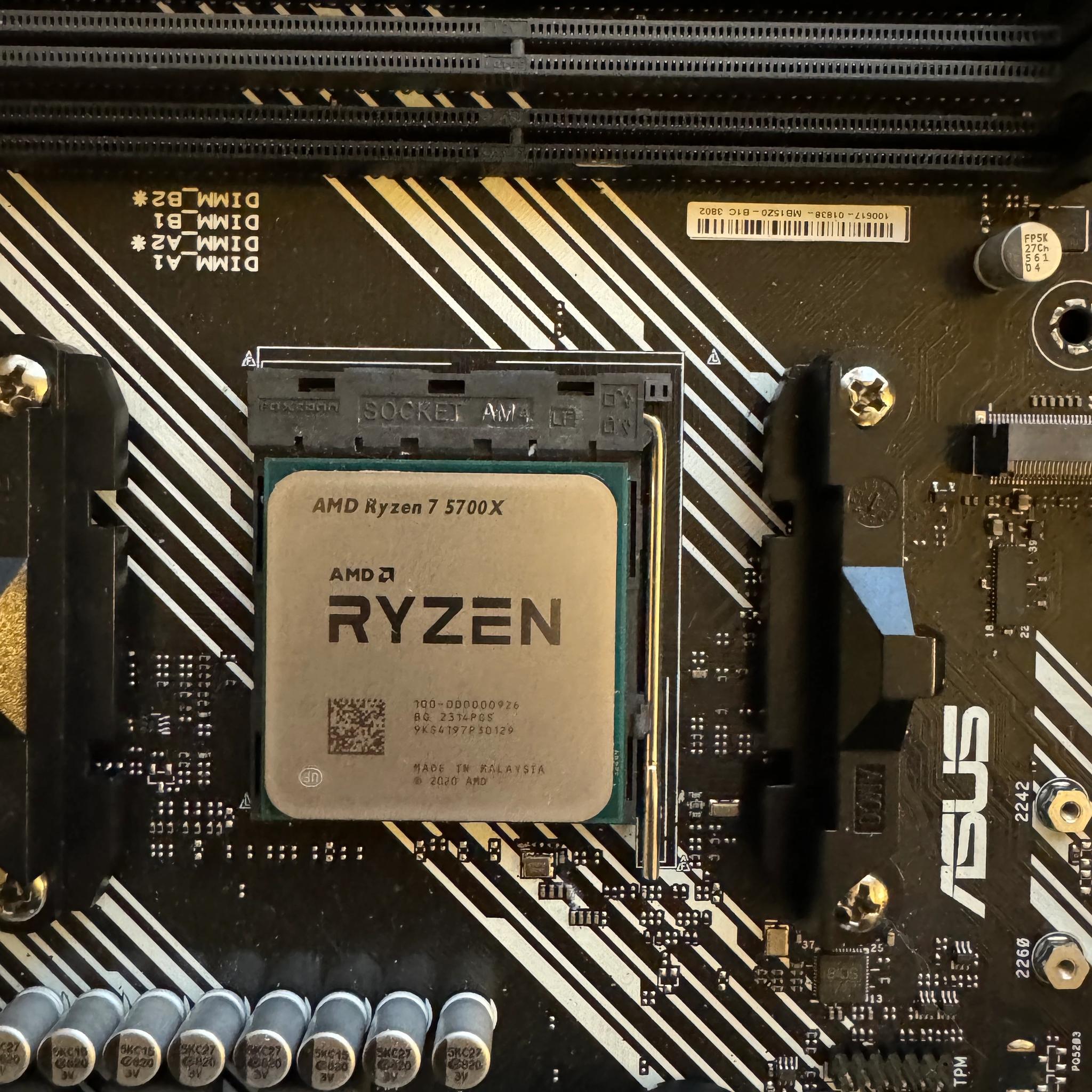 Bundle! Ryzen 7 5700X + Mobo & Ram