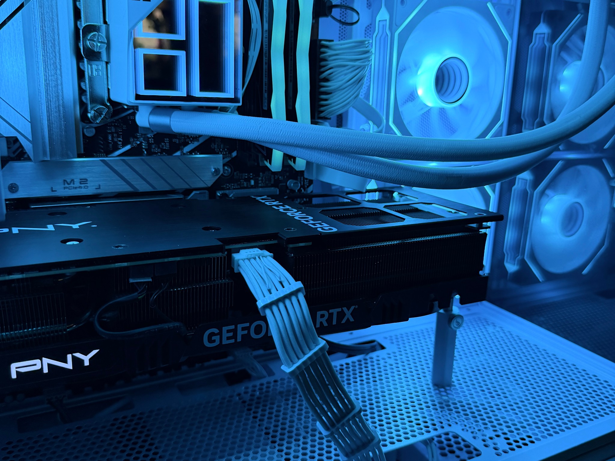 RTX 4070 TI  | I9 13900K | 32GB DDR5 | 5TB Storage | 850w PSU