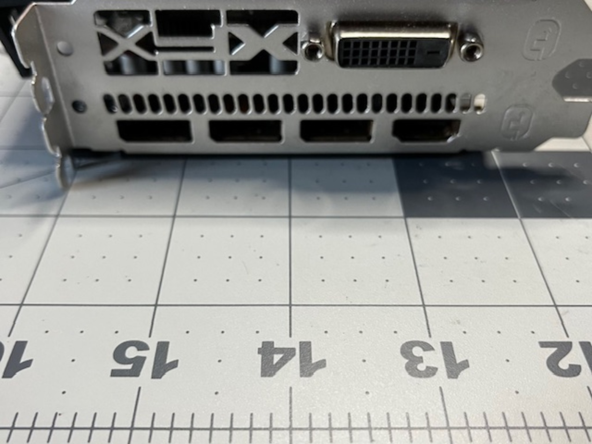 XFX AMD Radeon RX580 2048SP 8GB 256-bit GDDR5 PCI-E DP HDMI Video Card