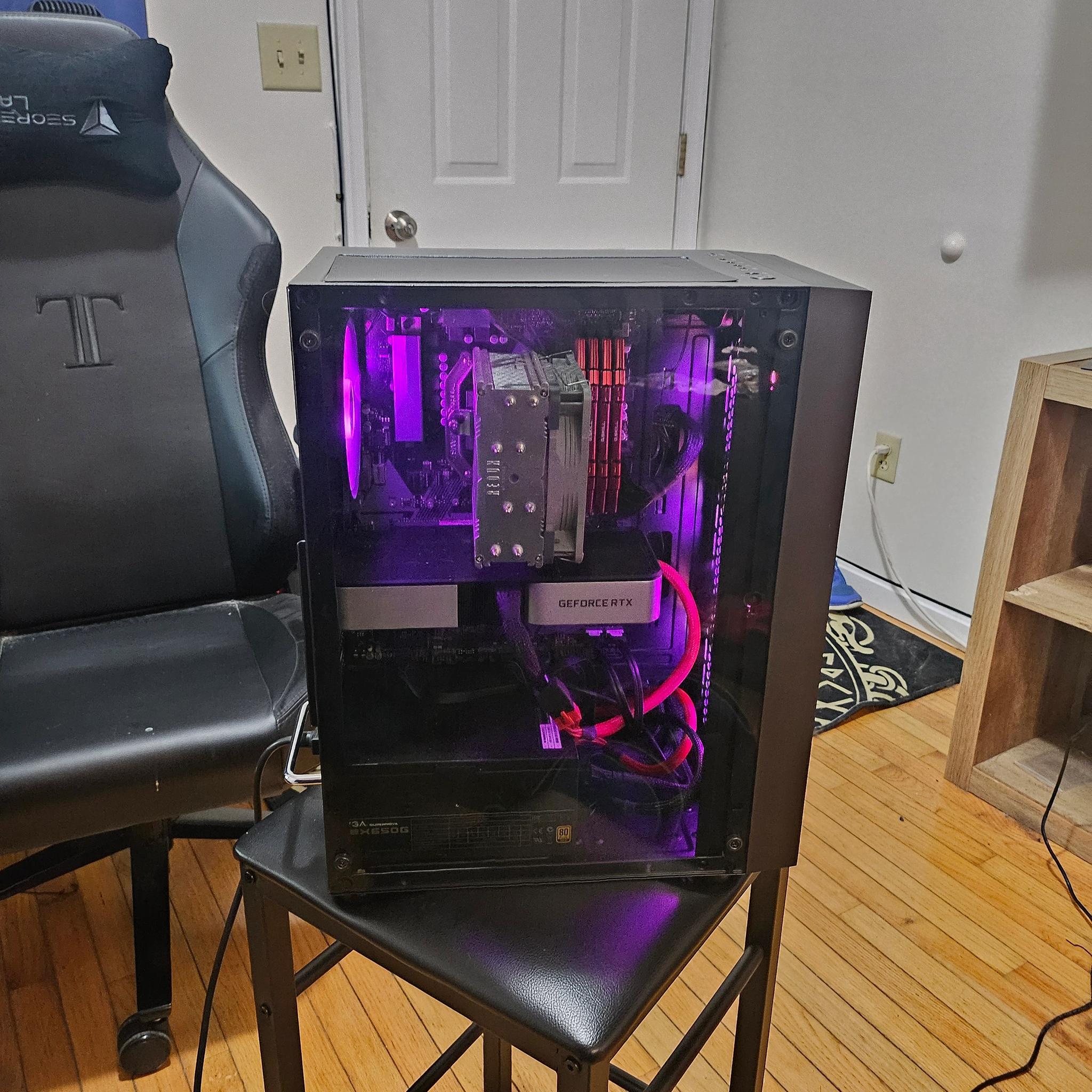 Like new! 5600x, 3060ti Founders edition!, 32gbs ram.