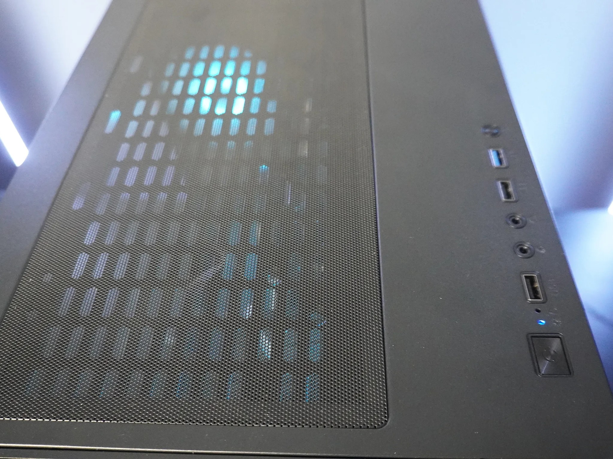 🖤Stealth🖤 1080p Perfect Value PC | 💚RTX 3050 8GB 🧡Ryzen 5 5500 | 32GB RAM  💪| 1TB NVME 🔥