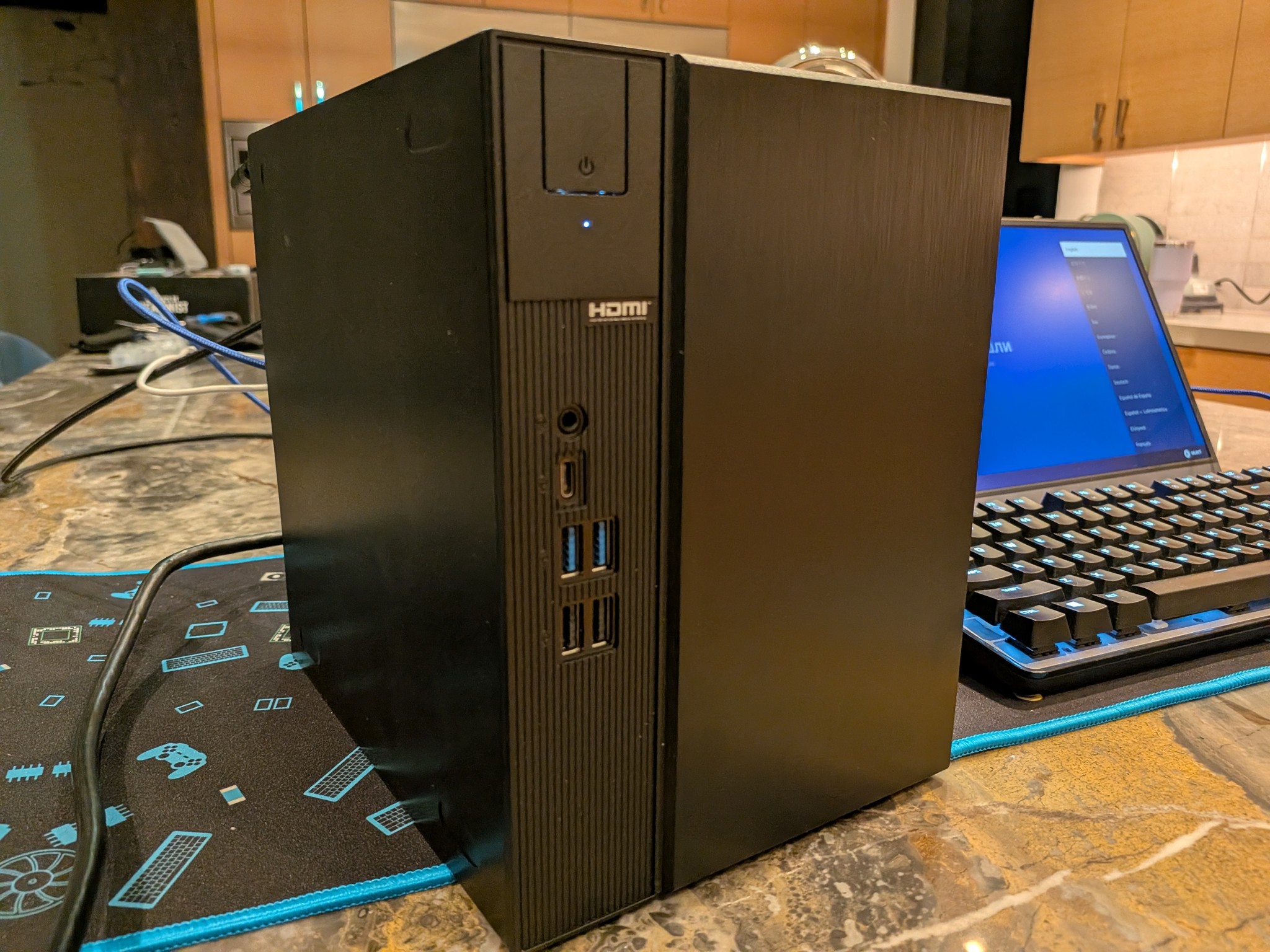 Steam Machine Killer - RX 7600, Ryzen 5 5600, 32 GB DDR4 RAM, 1 TB NVME