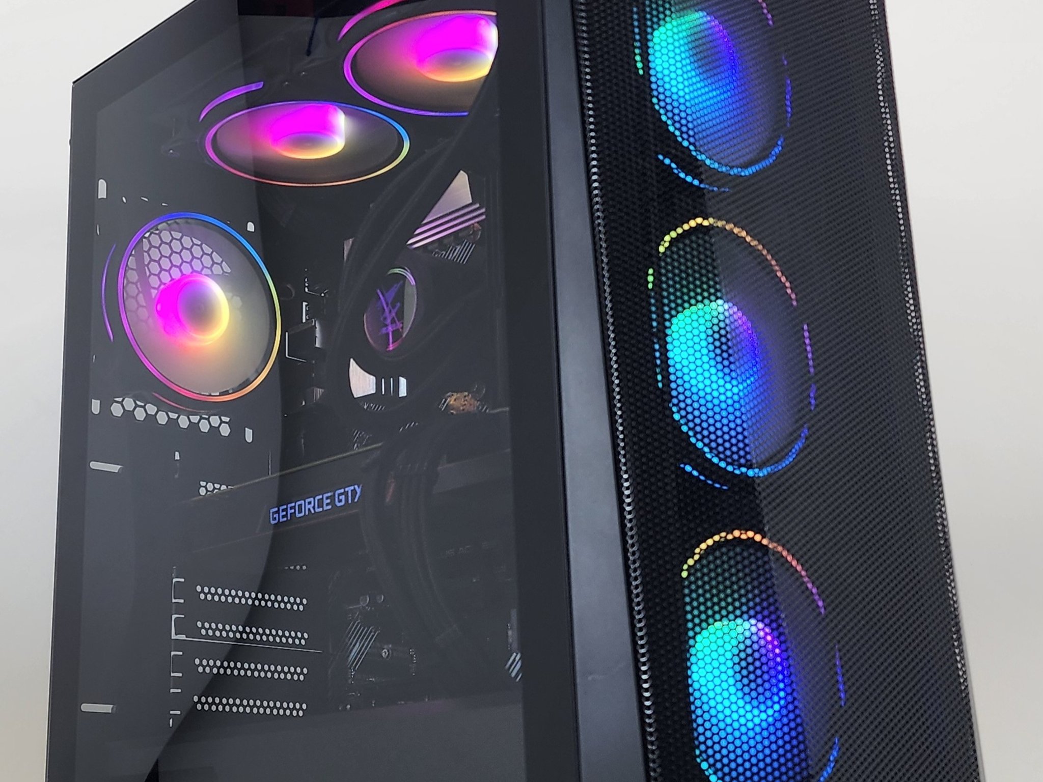 Gaming PC Ryzen 9 5950X 32GB RAM 1TB SSD GTX 1080 Ti 11GB Windows 11 Computer