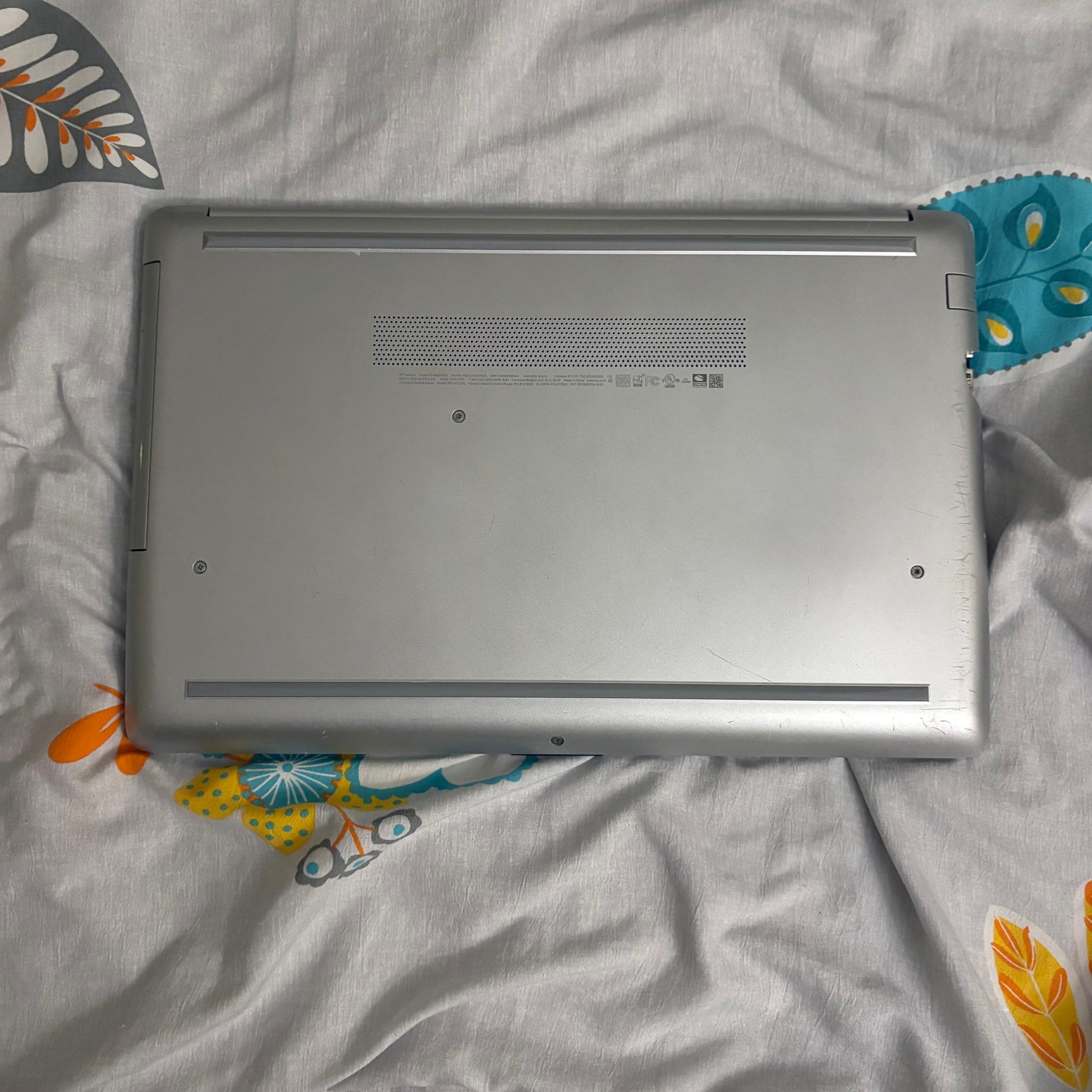 HP 15.6” Touchscreen Laptop – i5 / 12GB RAM / 128GB SSD *READ*