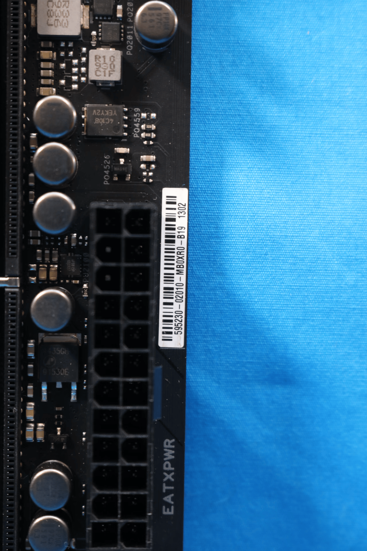 *Newest BIOS* Asus ROG Maximus XI HERO (WI-FI) Intel LGA1151/Socket H4 DDR4 ATX Motherboard