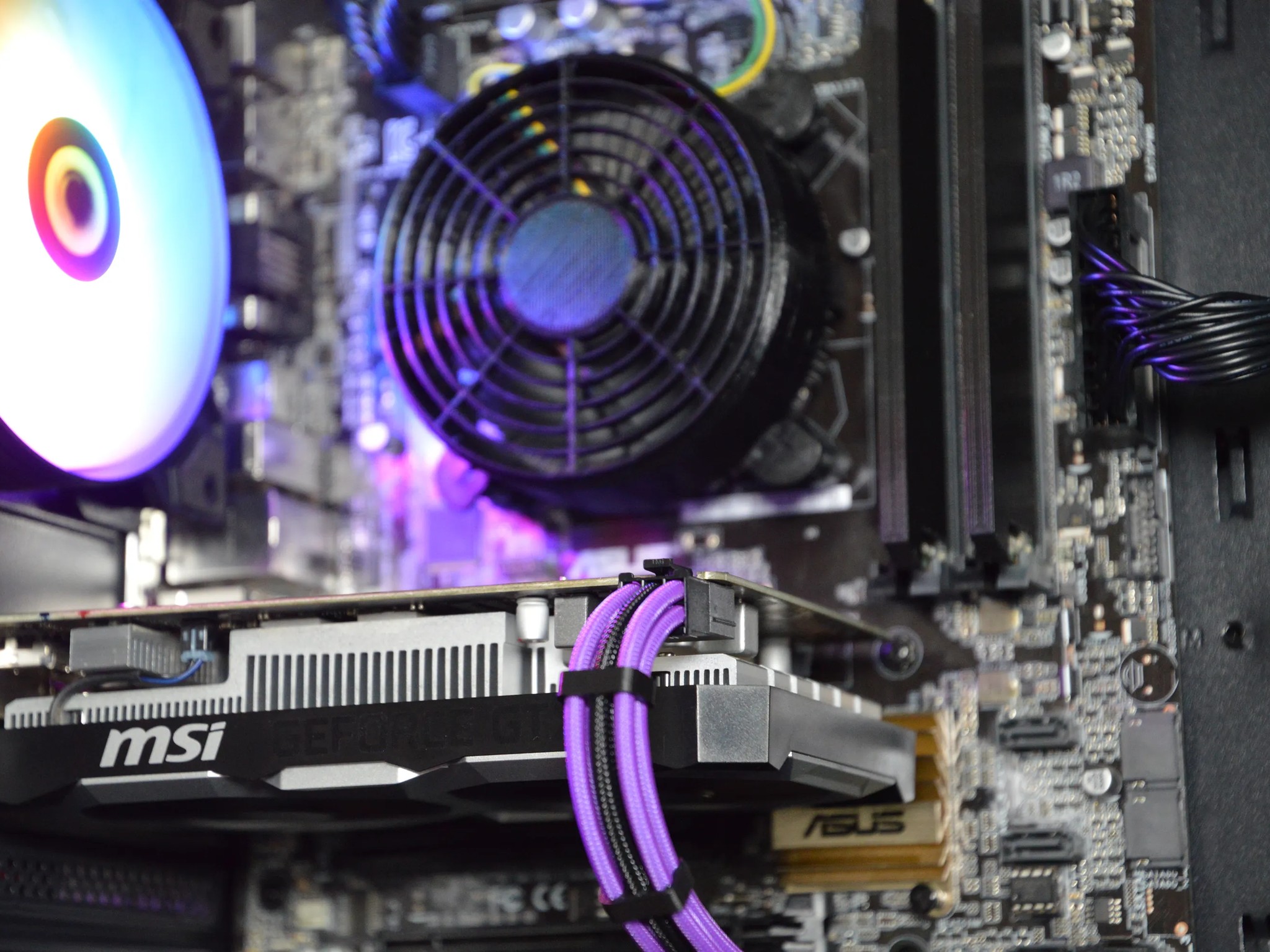 SALE! ⚫🍬| GTX 1650 4GB | INTEL i5 6600 | 16GB DDR4 RAM | 500GB SATA SSD | Black Candy |
