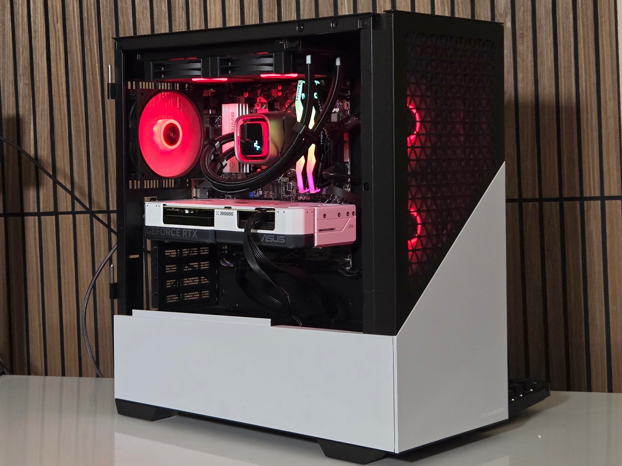V2 Maxed 1440P Gaming PC | RTX 4070 12GB | 7700 | 32GB DDR5 | Windows 11  WIFI | 1TB NVME