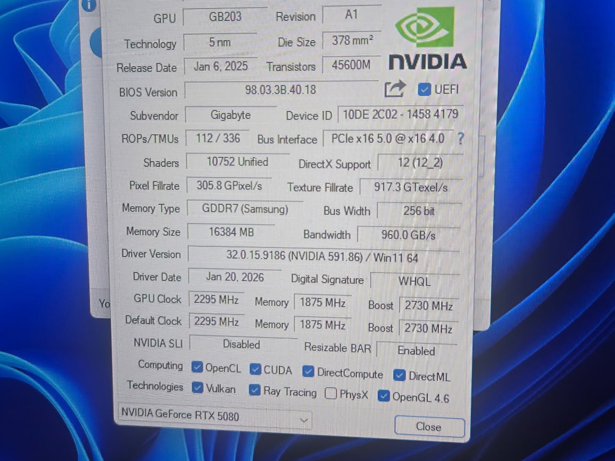 GIGABYTE GeForce RTX 5080 AERO OC SFF 16G