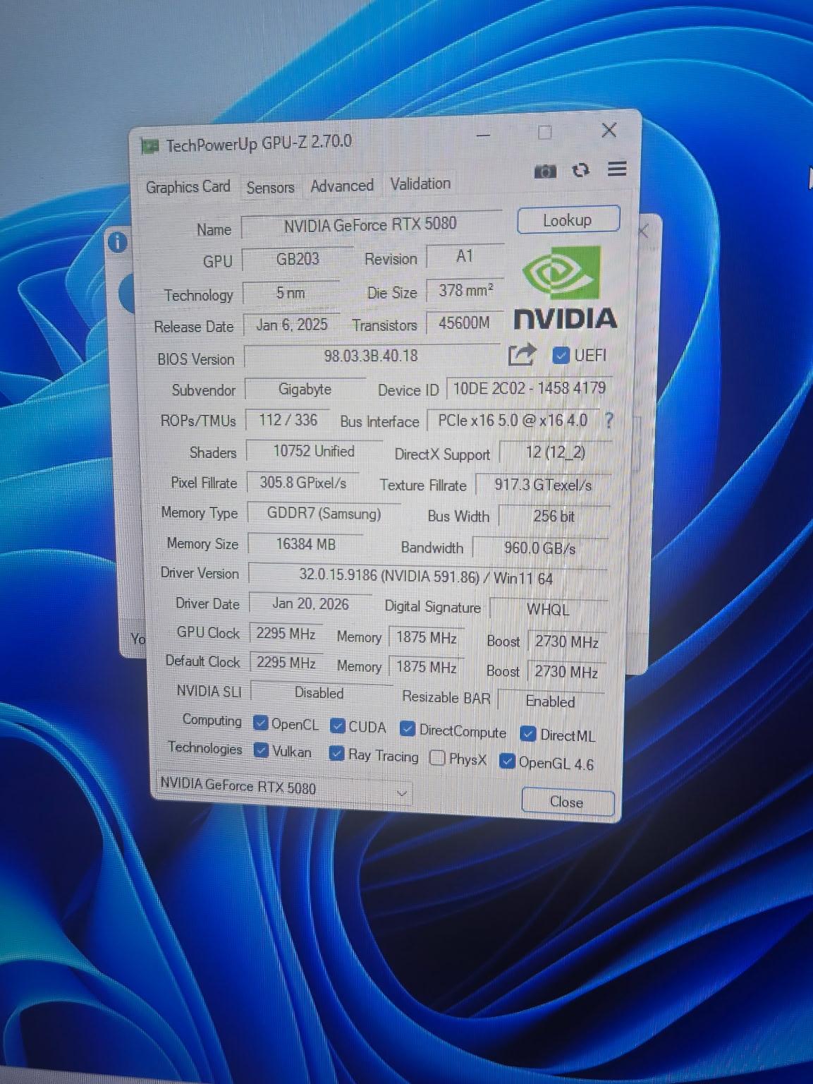 GIGABYTE GeForce RTX 5080 AERO OC SFF 16G - Image 3