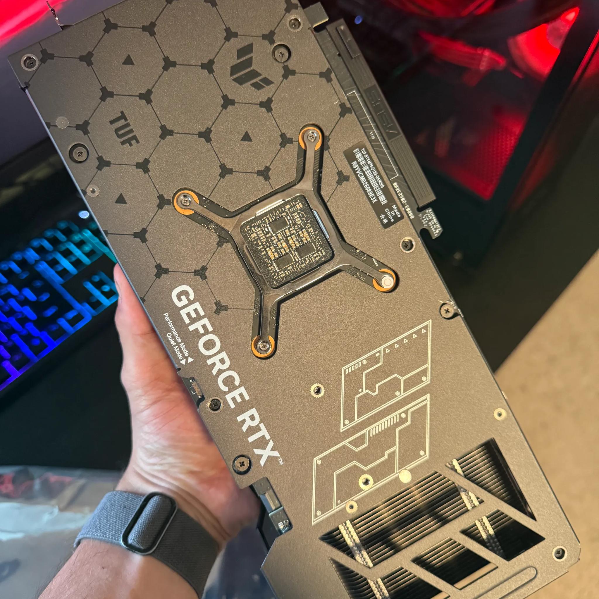 4070 OC 12GB GDDR6 ASUS TUF Edition