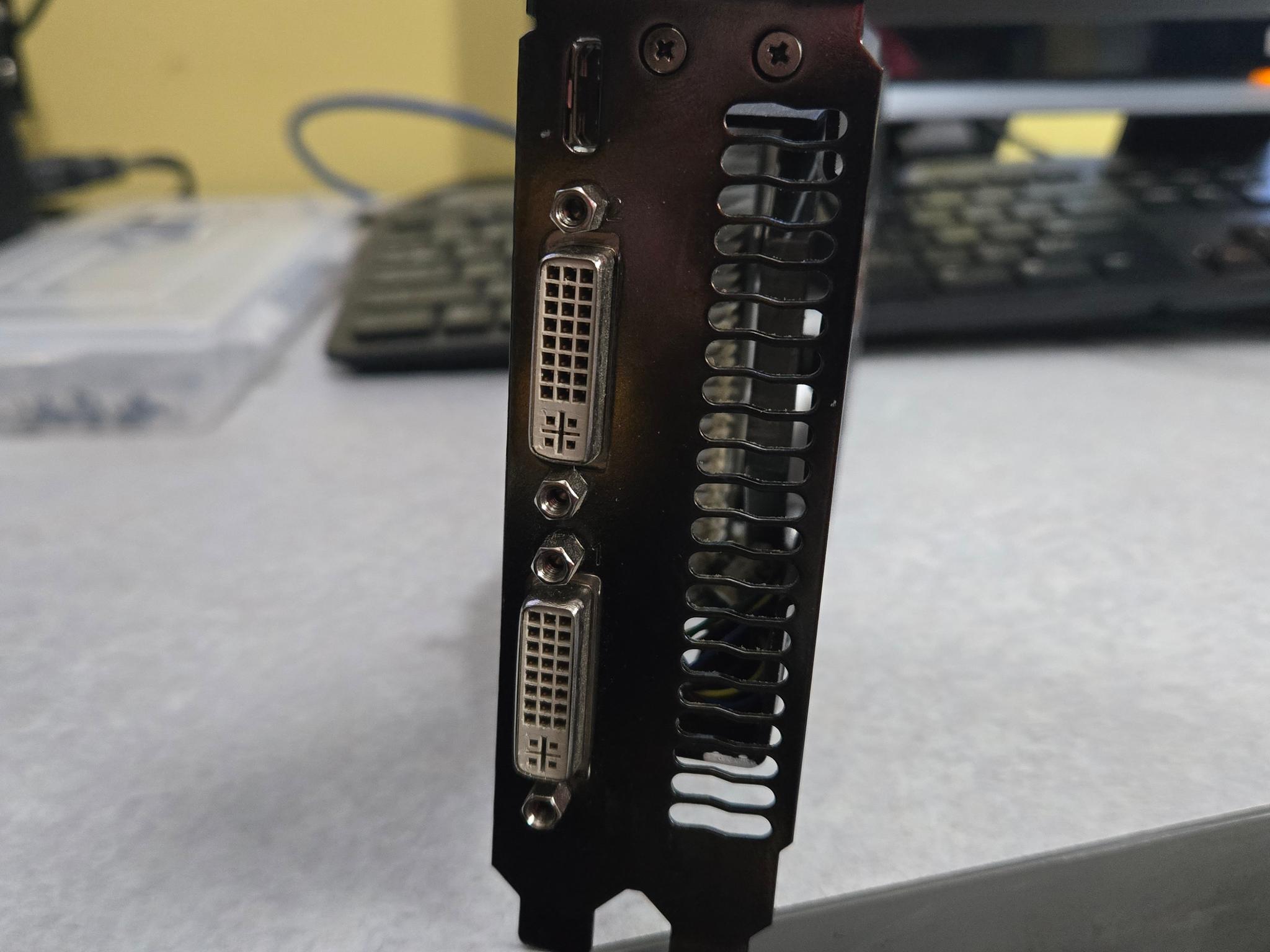 Nvidia GeForce GTX 560 1GB
