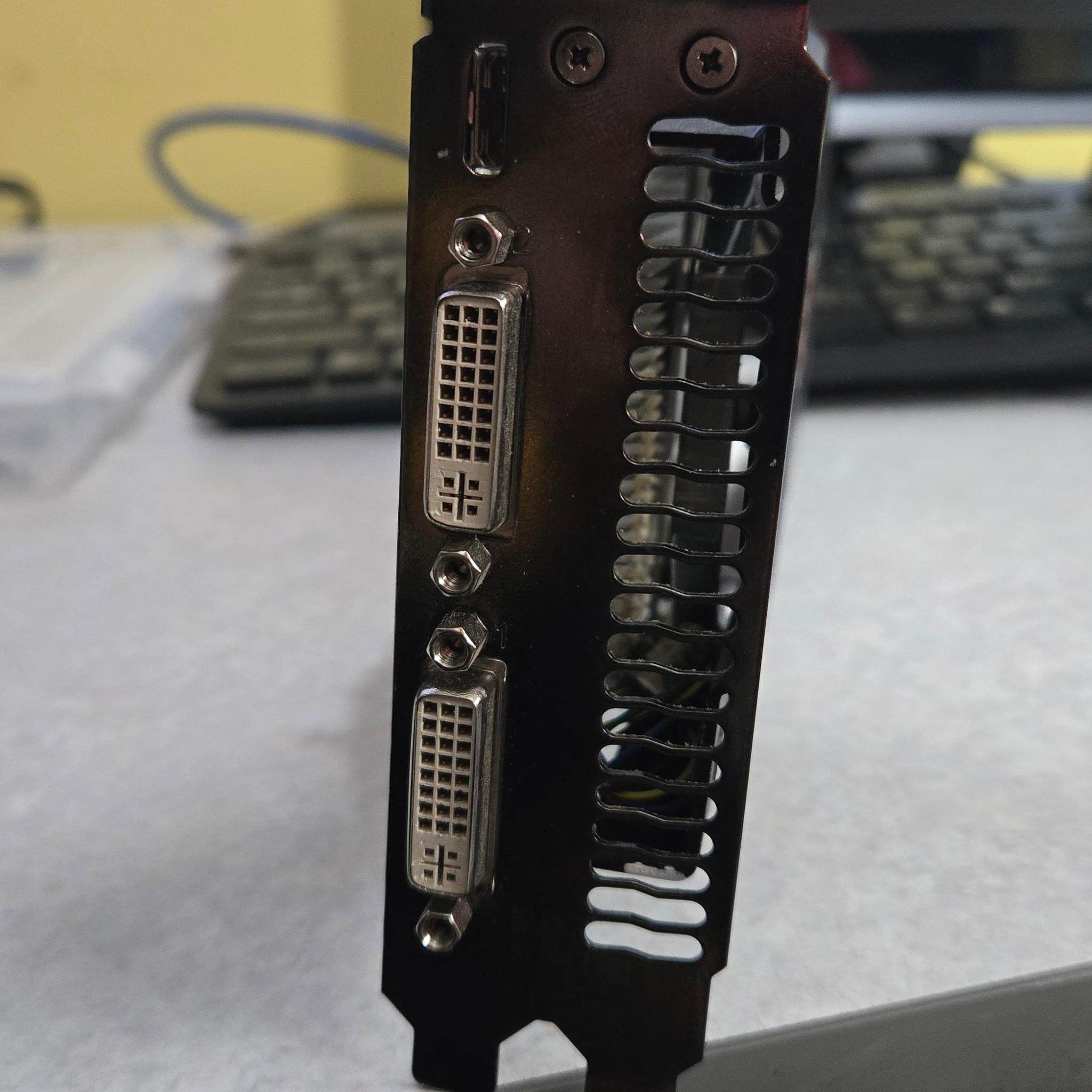 Nvidia GeForce GTX 560 1GB