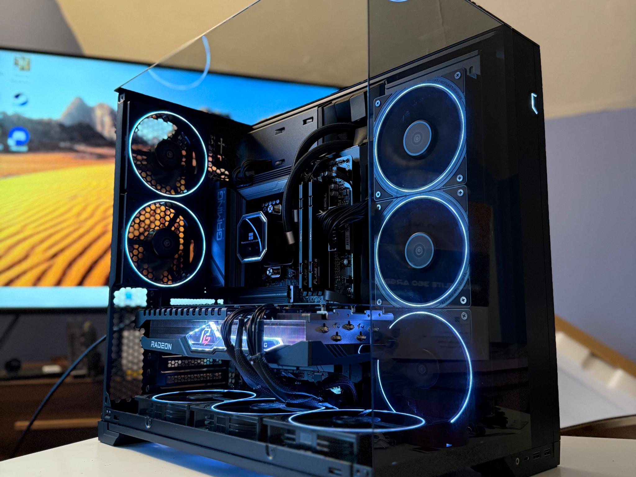 Black Box v3 - RX 7900 XT | Ryzen 7 7700X | 32GB DDR5 | 1TB SSD
