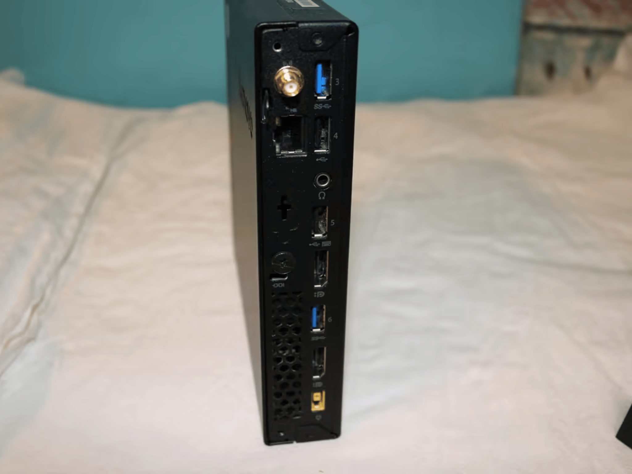 Lenovo ThinkCentre M600 8GB Mini PC Retro Gaming Emulation 120GB SSD Win10 Pro