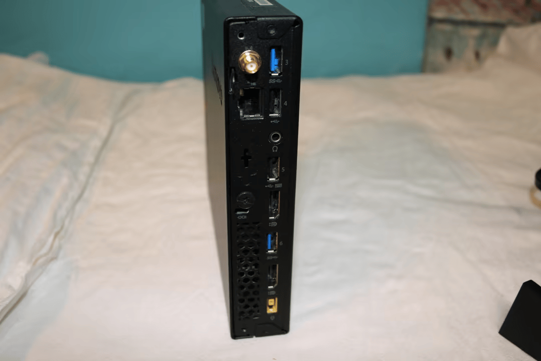 Lenovo ThinkCentre M600 8GB Mini PC Retro Gaming Emulation 120GB SSD Win10 Pro