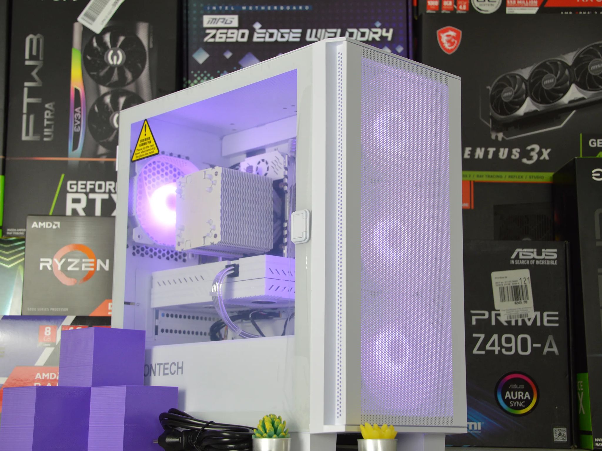 ⚪⚪| RX 580 8GB | INTEL XEON E5 2670 V3 | 16GB RAM | 512GB SSD + 1TB HDD | White-Out |