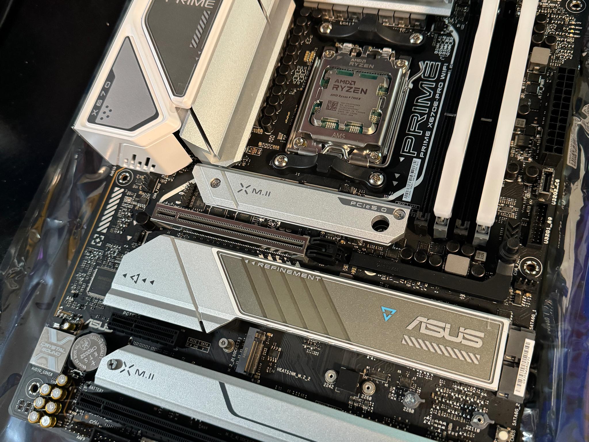 AMD Ryzen 9 7900X CPU, ASUS X670E-PRO WiFi Motherboard, RGB 64GB