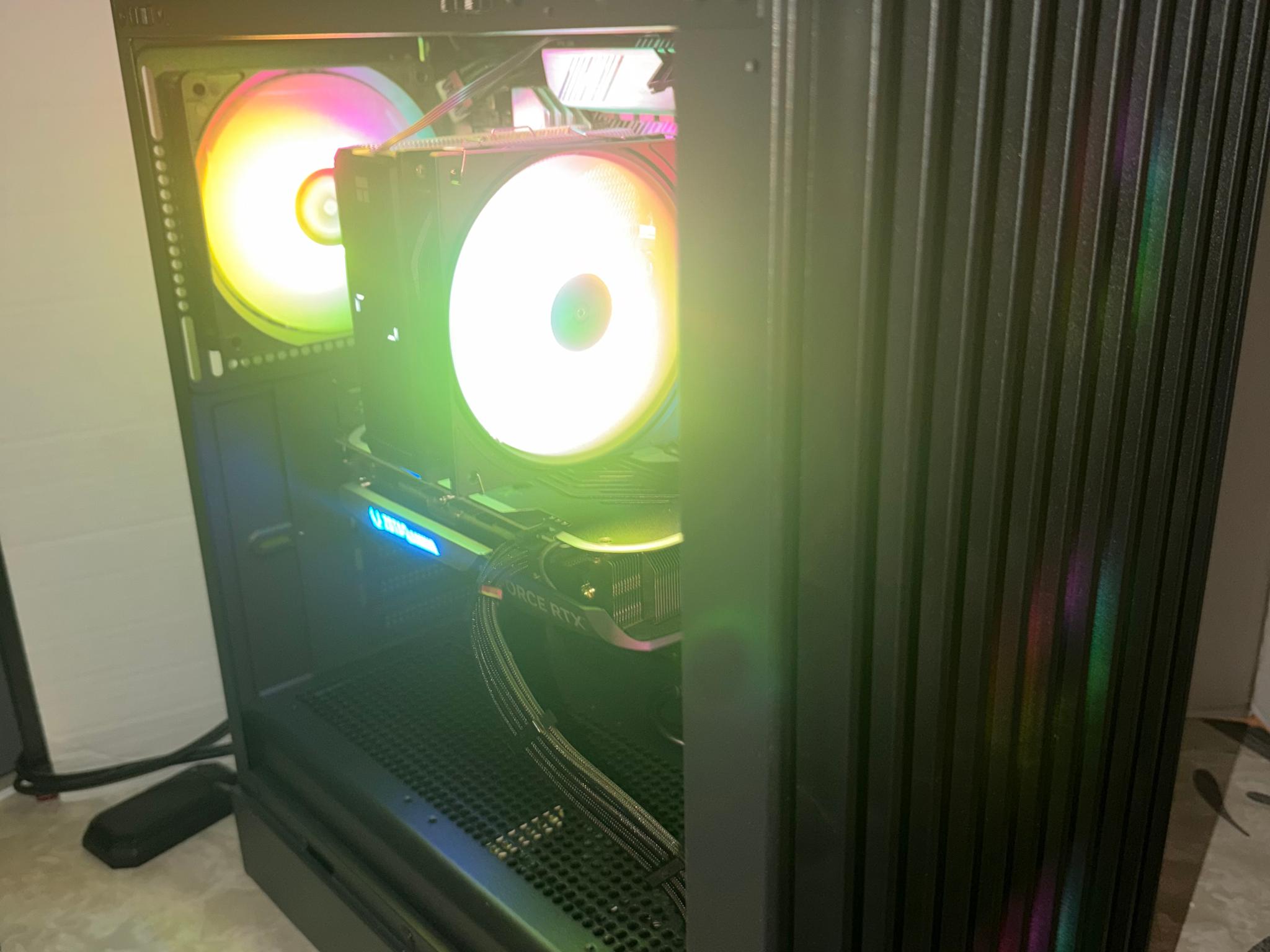 RTX 4060 Ti 8GB | Ryzen 7 5700 | 32GB RAM | 2TB SSD