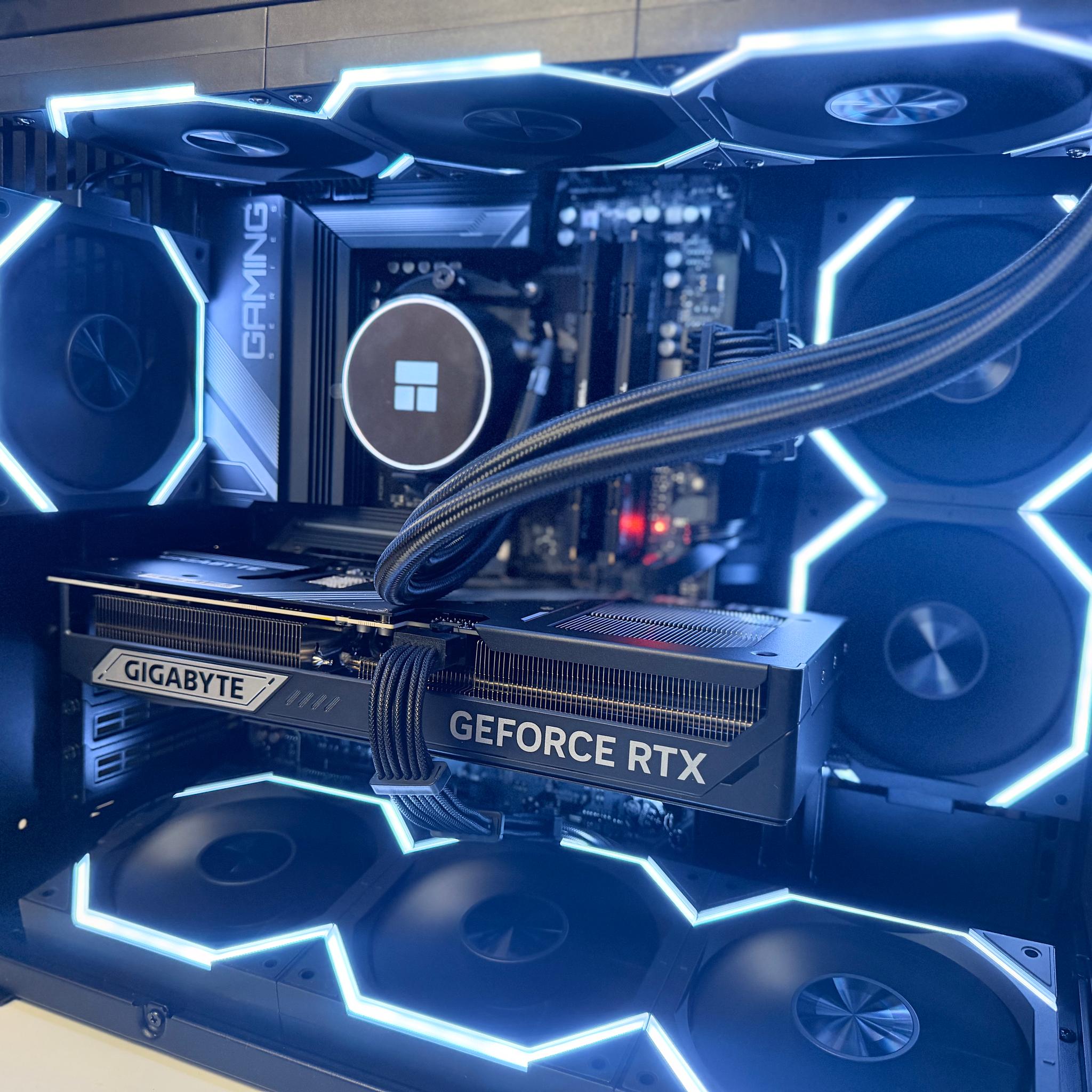 Signature Series RTX 5070 Ti • Ryzen 7 7700X • 32GB DDR5 • 2TB NVMe
