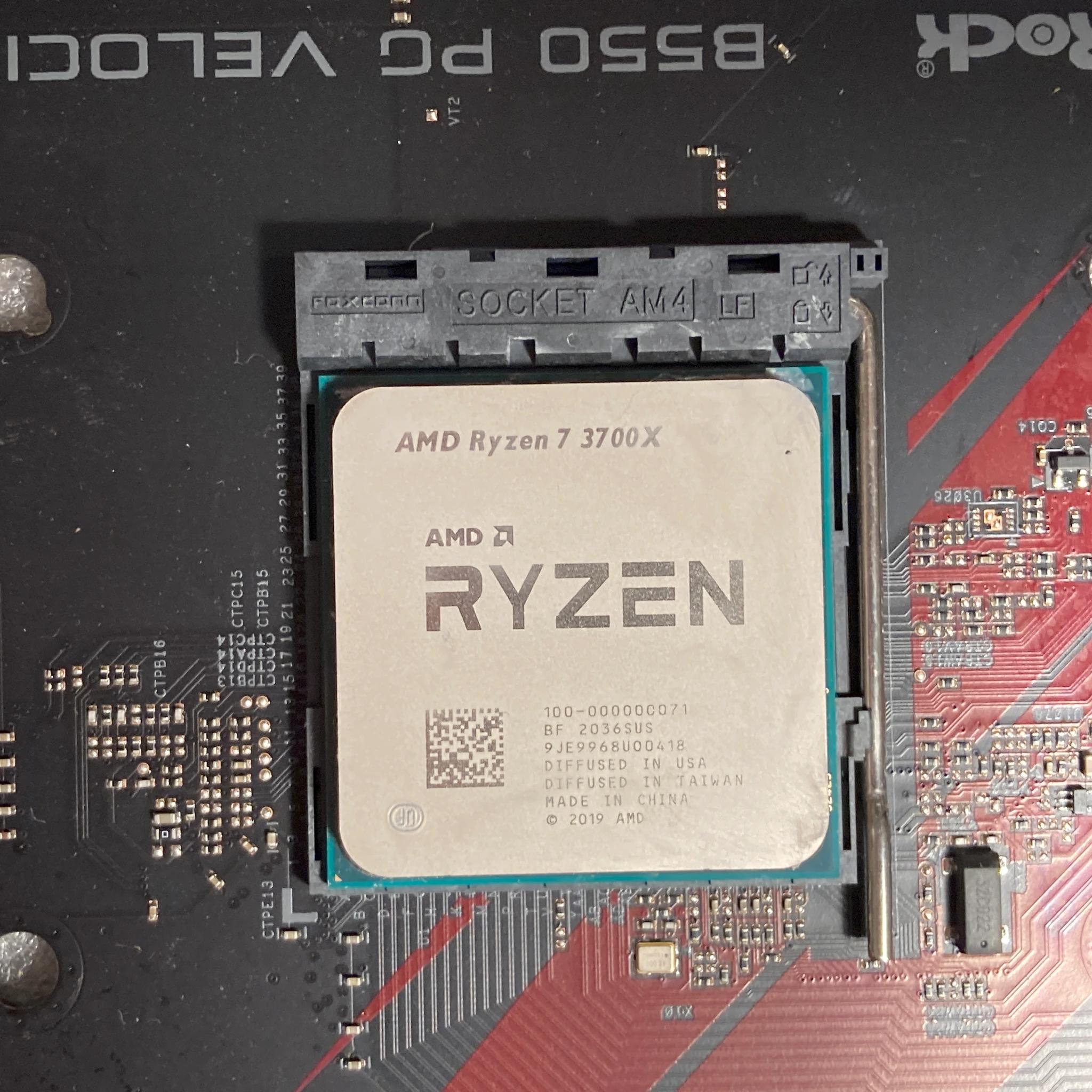 Ryzen 7 3700x, Asrock B550 Velocita, 2x8GB 3000mhz CL15 Crucial Ballistix Sport LT Red