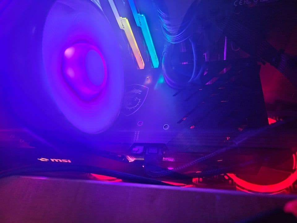 4070TI MSI GAMING TRIO X