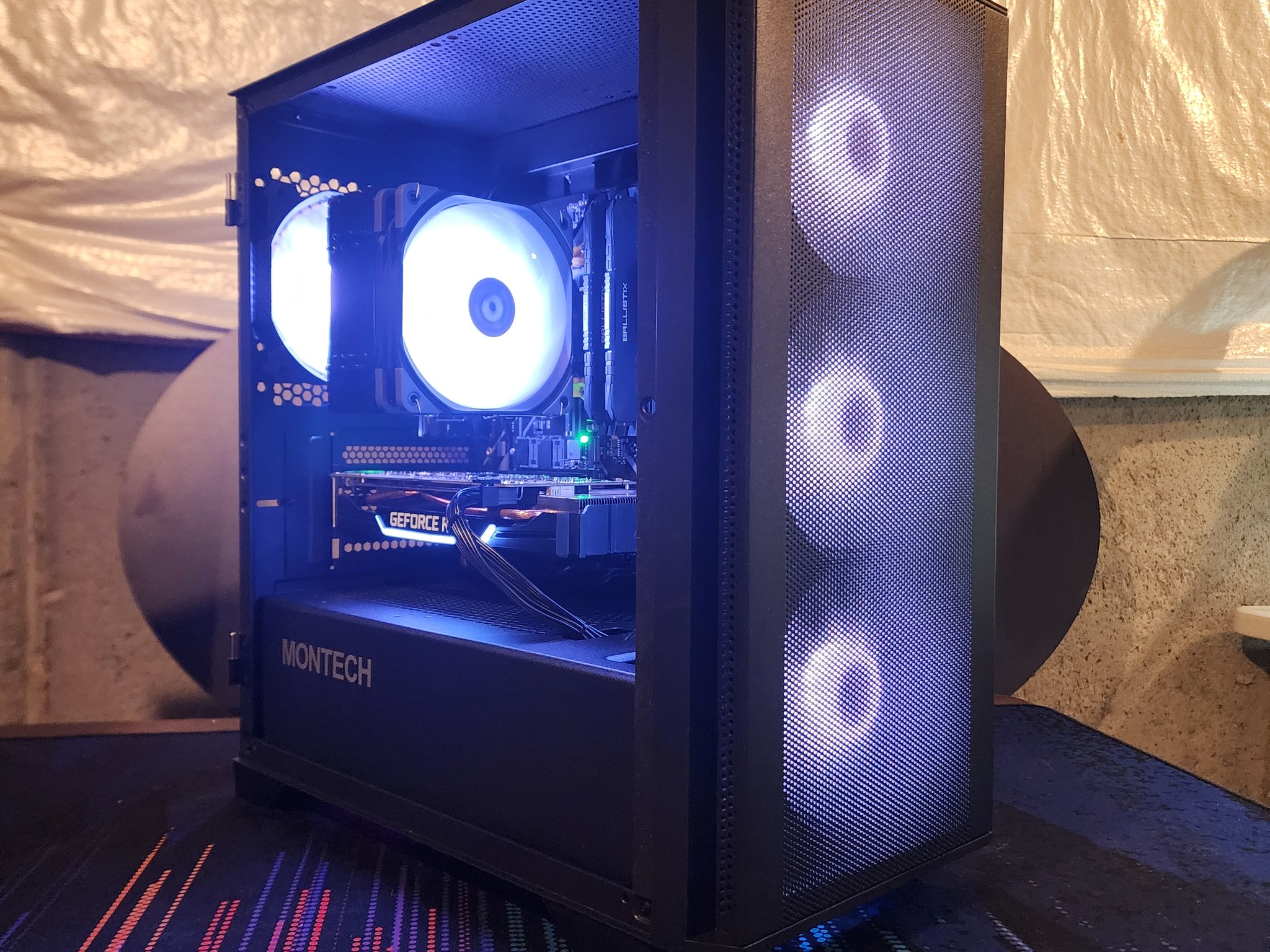 Nvidia RTX 2060 SUPER / Ryzen 5 3600 / 32GB DDR4 / 512GB NVMe SSD