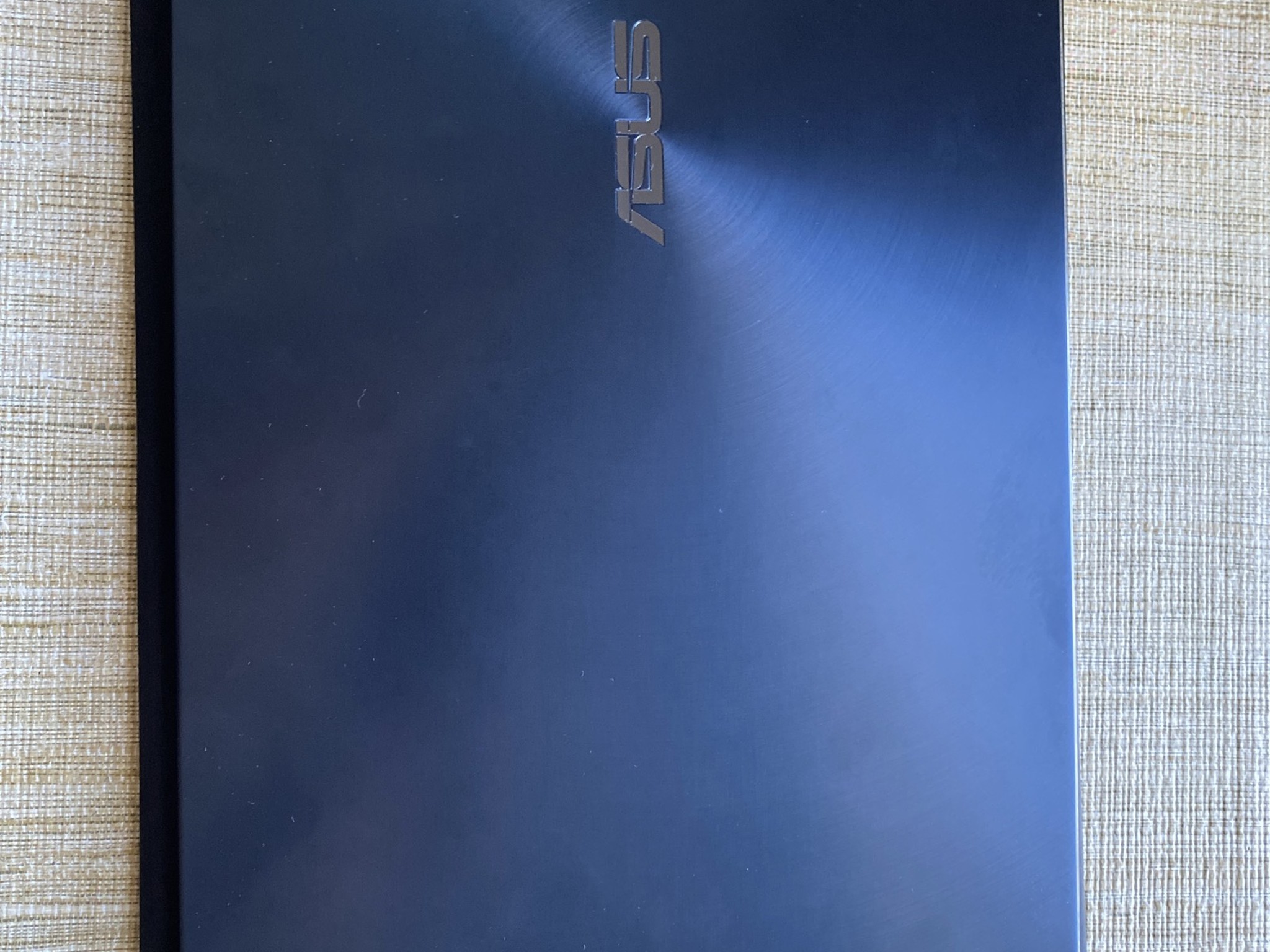 Asus Zenbook Duo 14 (UX482)