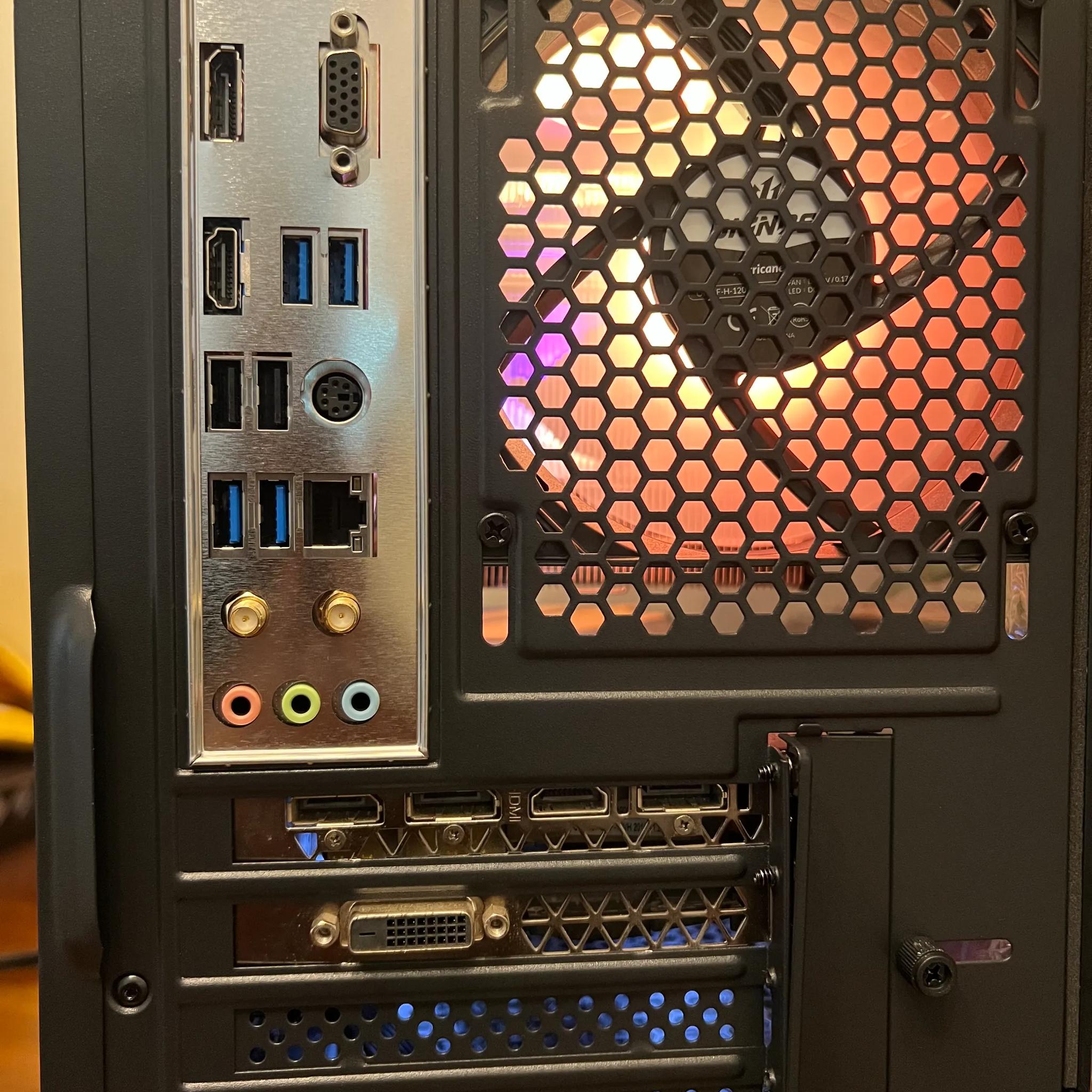 Ryzen R5 2600 Gaming PC GTX 1070 8gb 1tb NVME SSD 16GB RAM WIFi WINDOWS 11 Pro