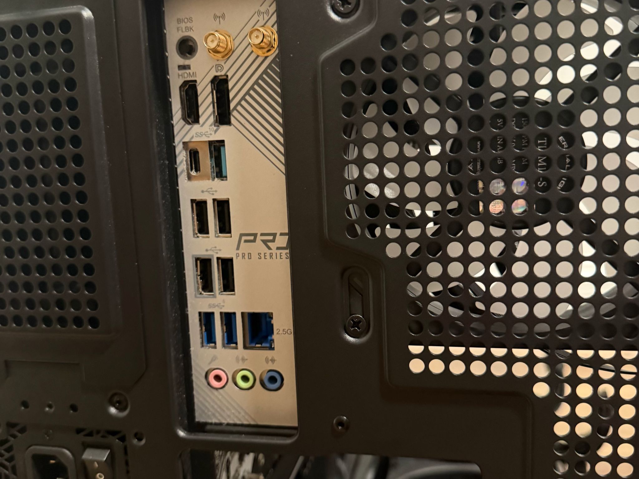 Gaming PC | Ryzen 9 7900 | 32GB DDR5 Ram | 2tb NVMe SSD | 1300W PSU | WiFi | No Dedicated GPU