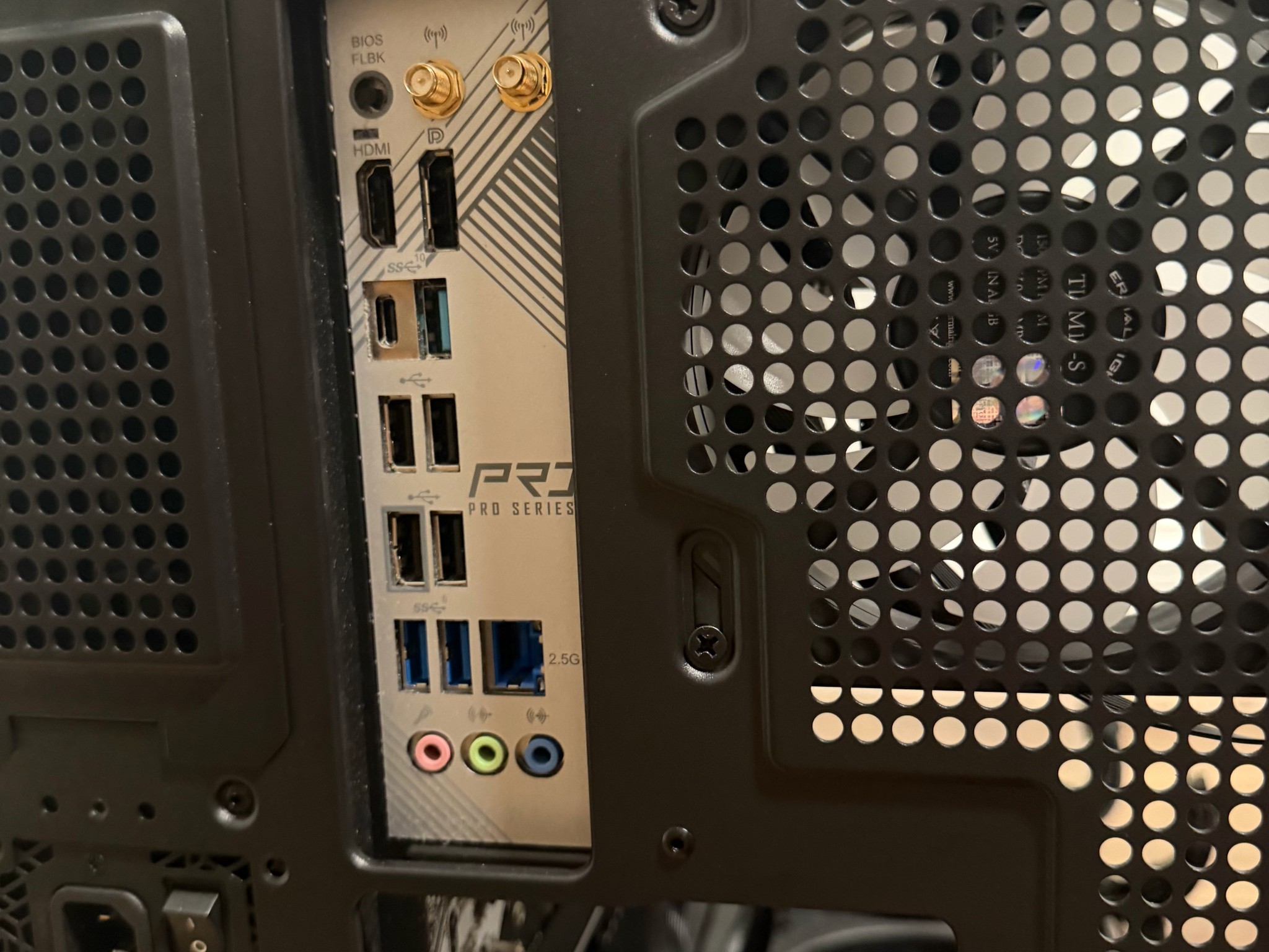 Gaming PC | Ryzen 9 7900 | 32GB DDR5 Ram | 2tb NVMe SSD | 1300W PSU | WiFi | No Dedicated GPU