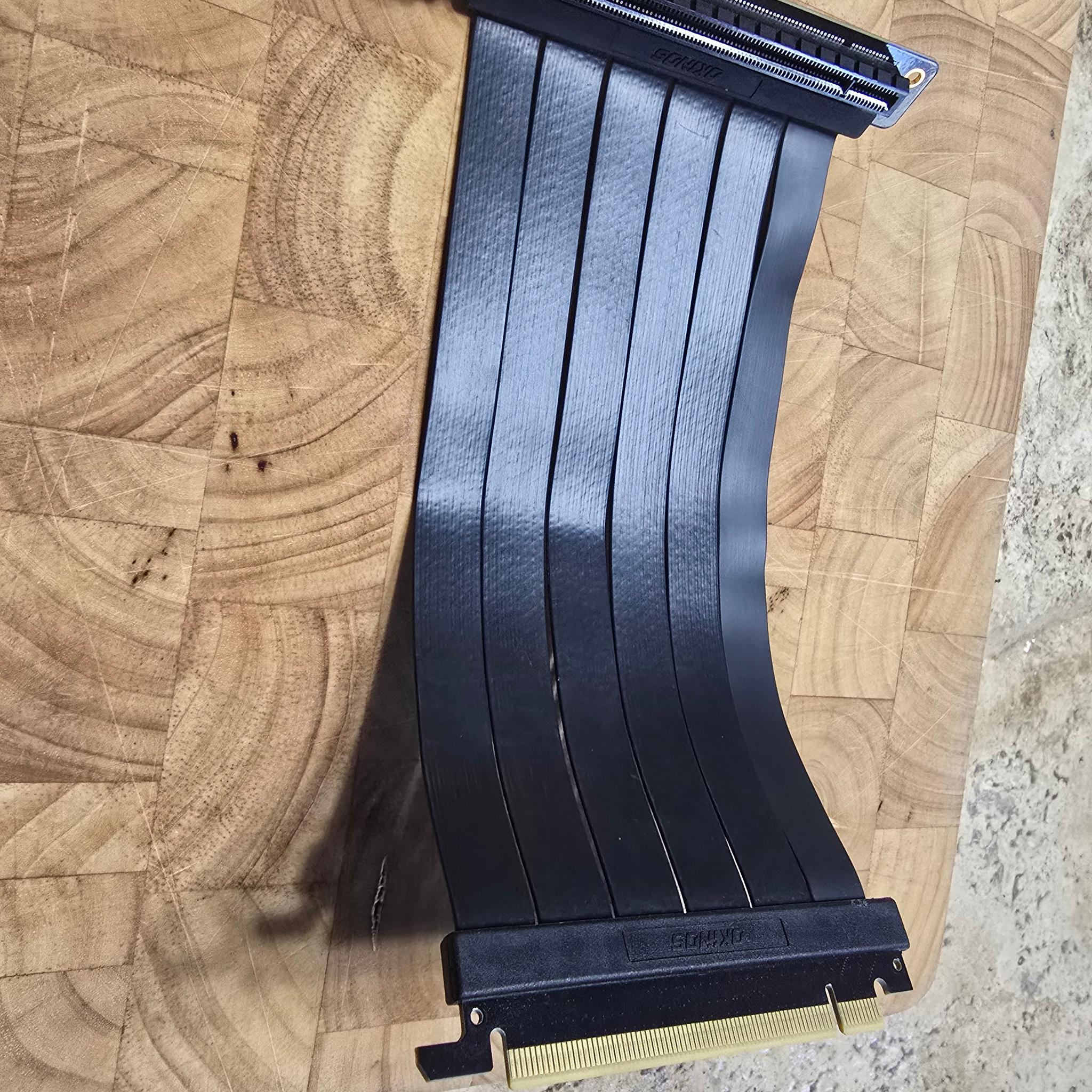 PCIe Riser Cable 4.0 x16 High Speed Flexible Extender Card Extension Port 90 Degree Adapter 200MM