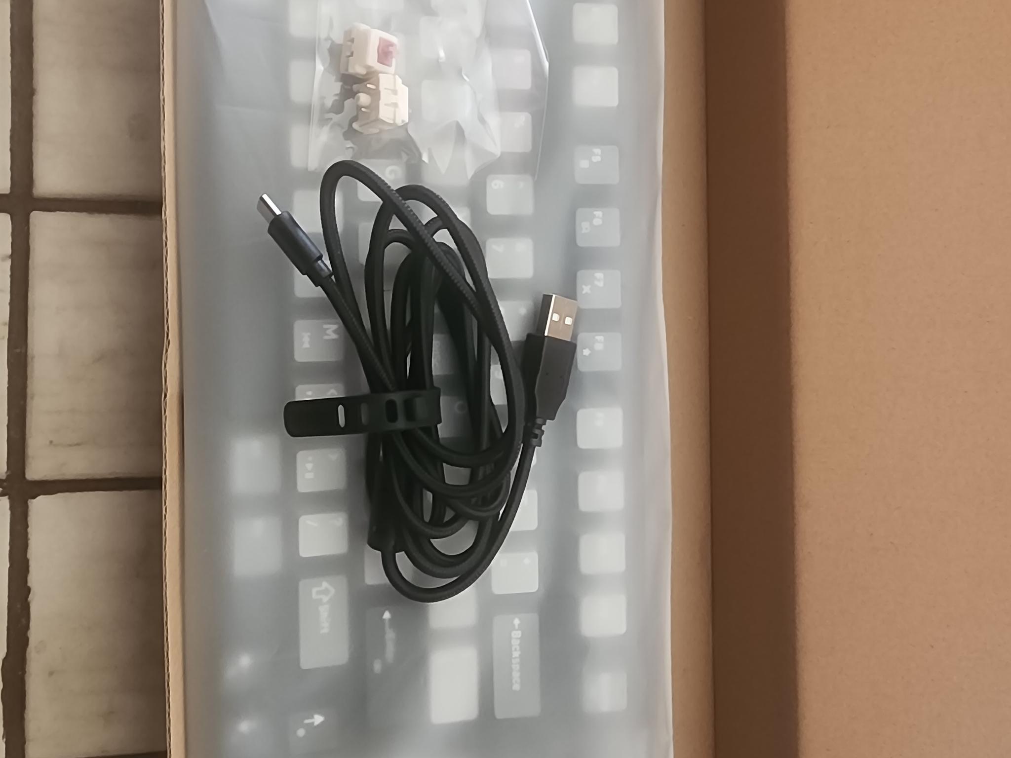 K98E Kemove Mechanical Keyboard