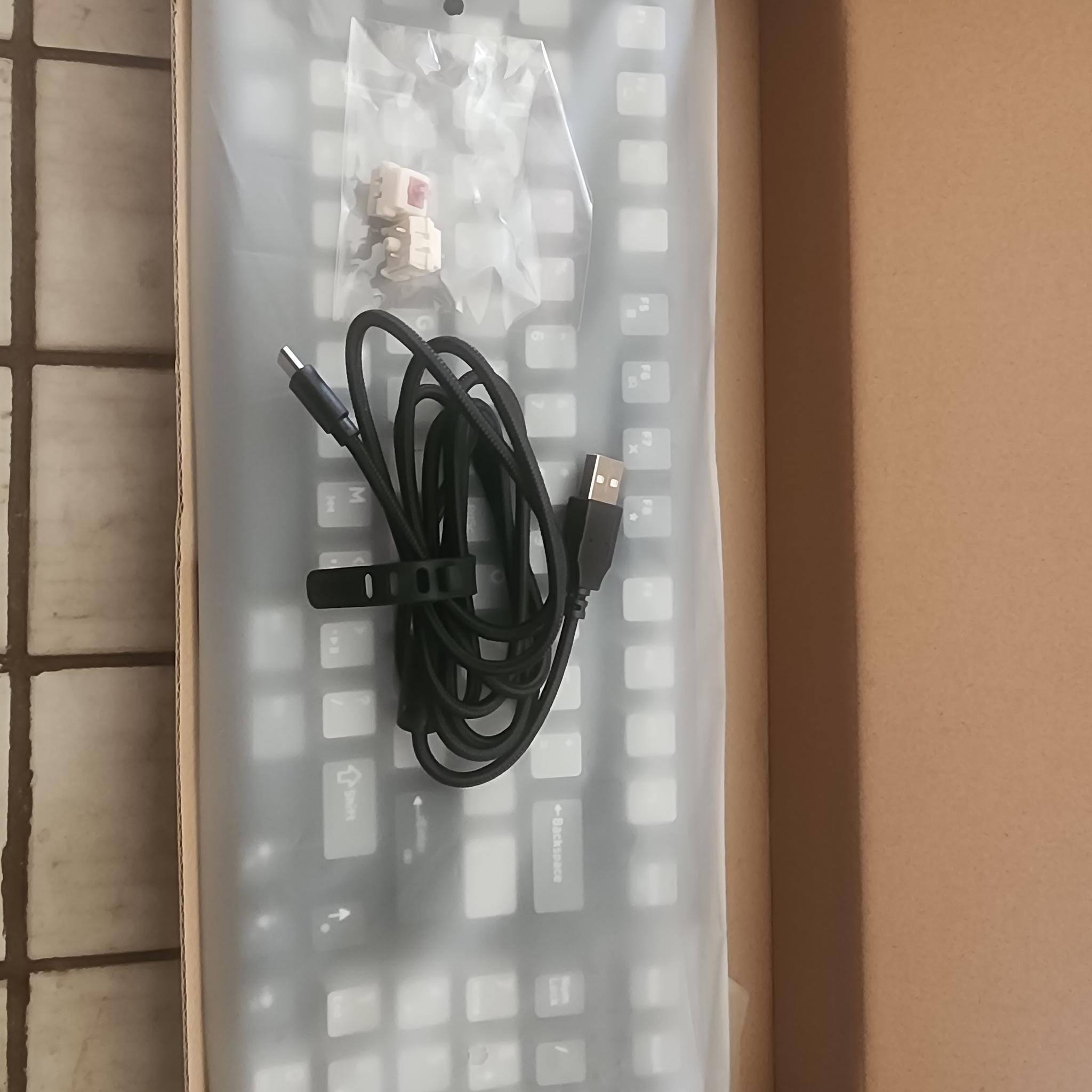 K98E Kemove Mechanical Keyboard
