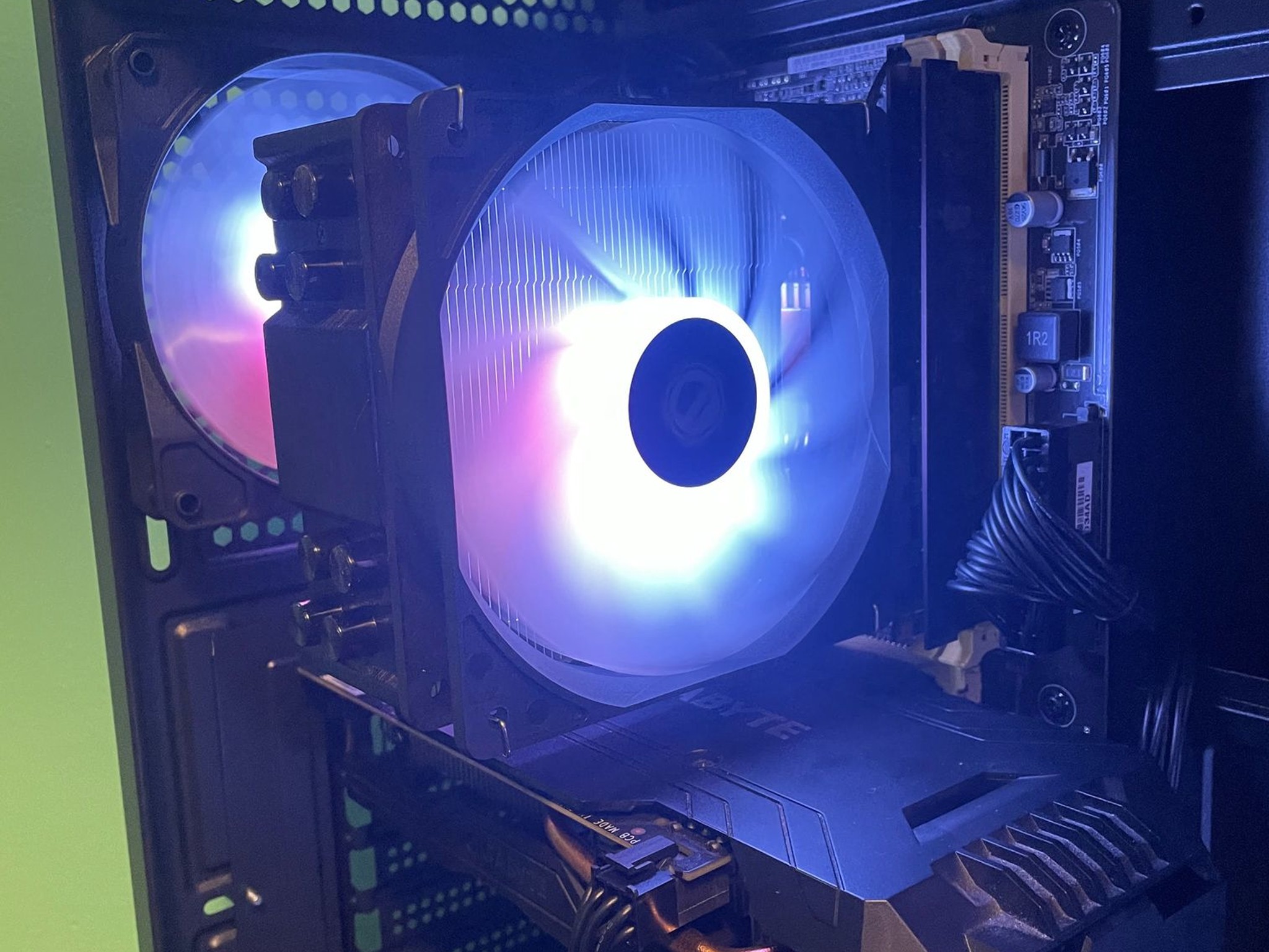 🔥130FPS GTA🔥Black Gaming PC | Intel i7 / AMD RX580 / 8GB / 1.1TB Win 11 Pro + Wi-Fi