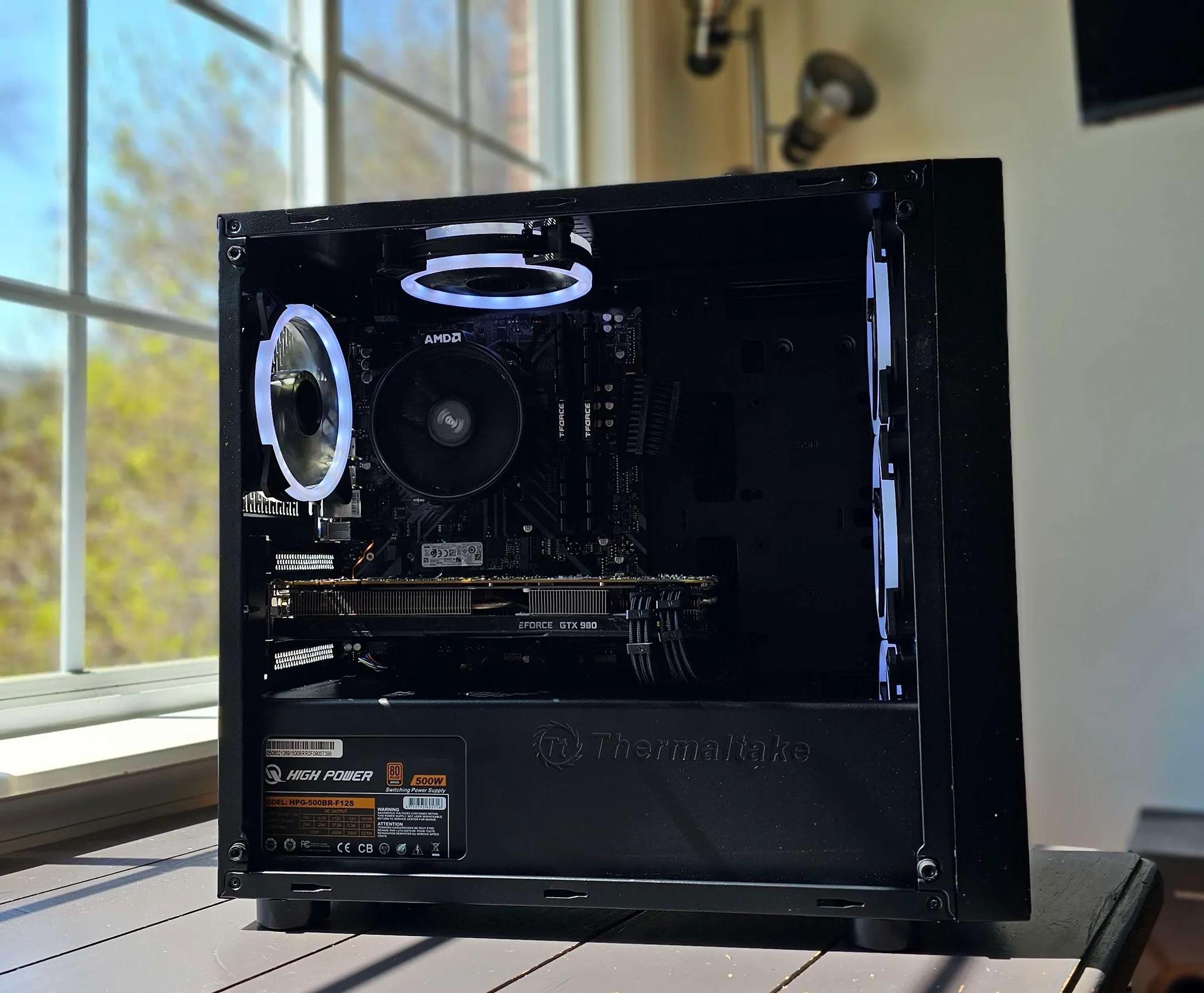 Yin ☯ R7 2700 Gtx 980 Gaming Pc