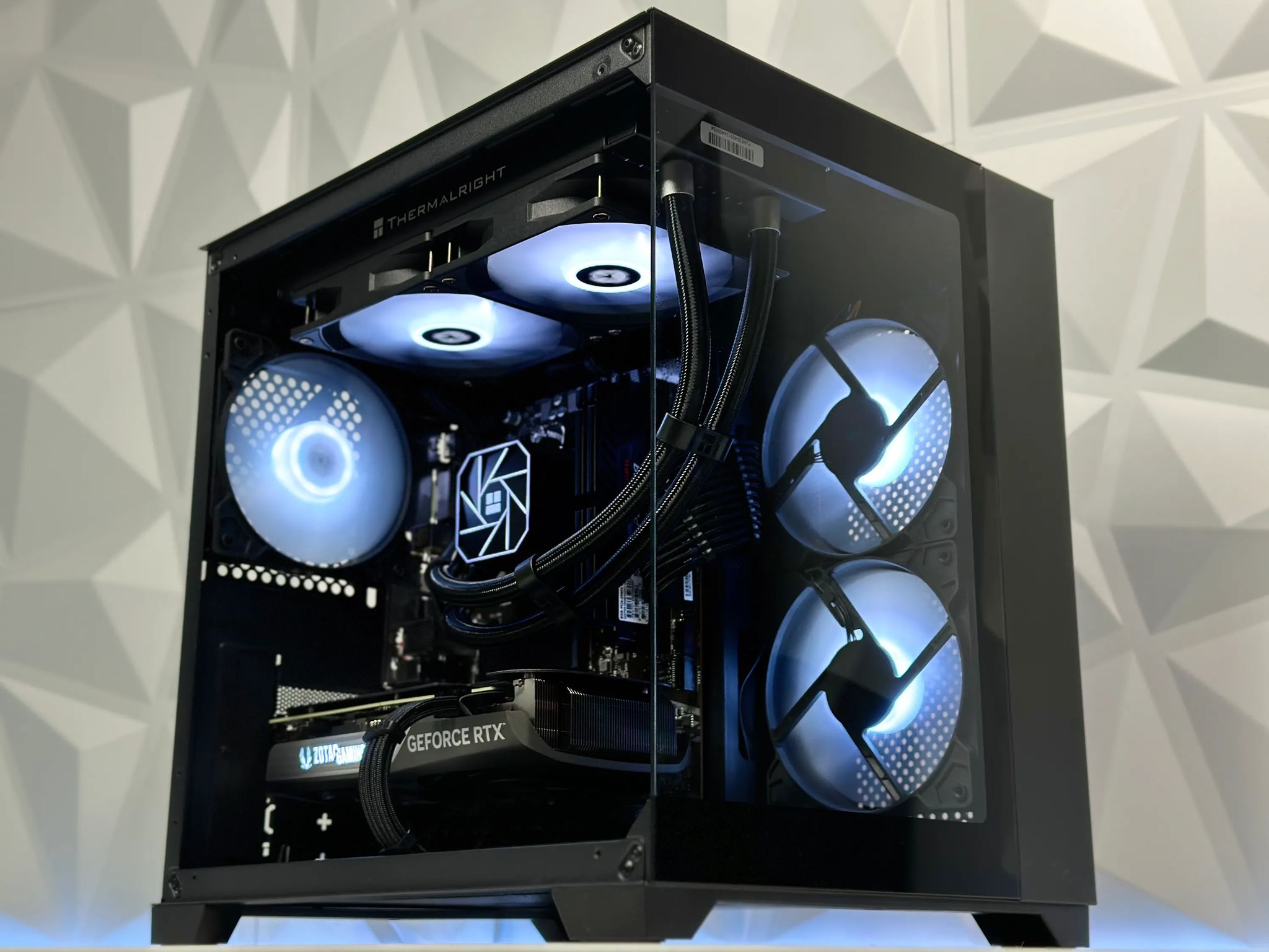 🖤Darkstar🖤Gaming PC▪️Nvidia RTX 407012GB▪️AMD Ryzen 5 5600 6 core▪️32GB DDR4 ▪️ 1TB SSD NVME